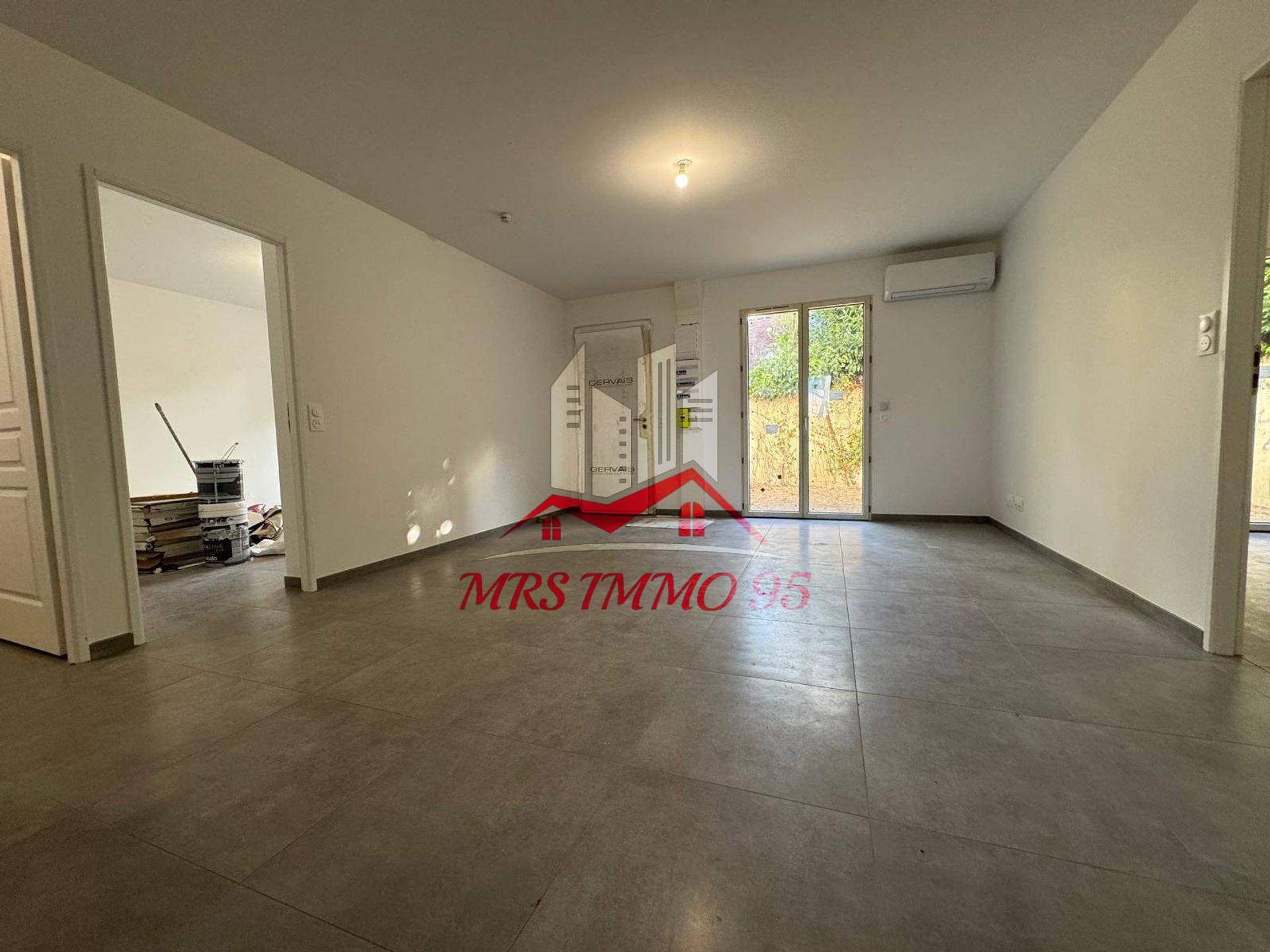 APPARTEMENT T3 AVEC JARDIN