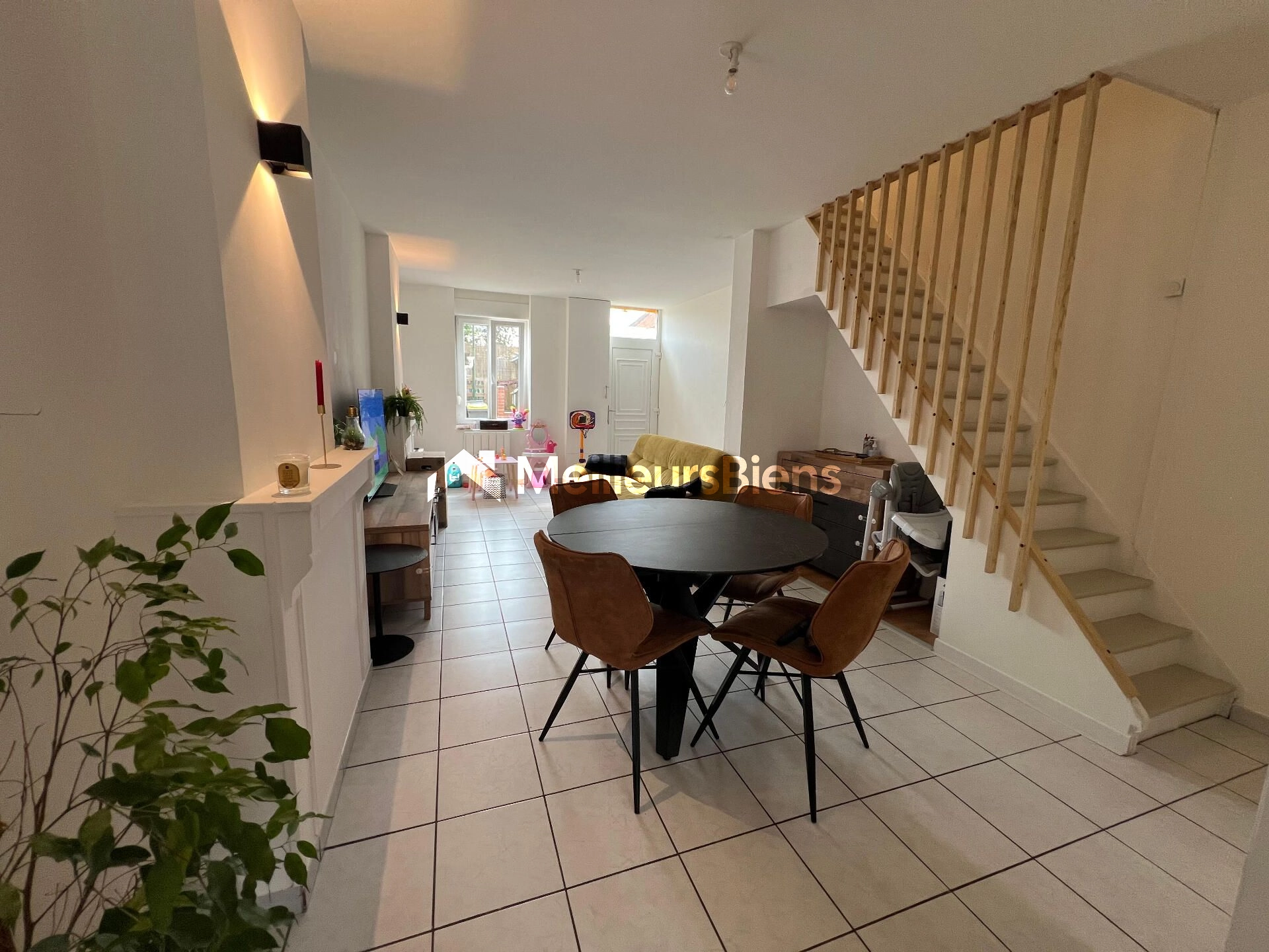 🏡 Exclusivité MeilleursBiens – Maison à vendre à La Bassée avec cour & double parking – Idéale primo-accédant