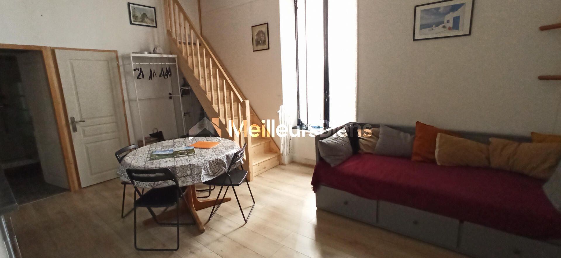 Appartement de 29m2 avec chambre indépendante et mezzanine dans bel immeuble 1900
