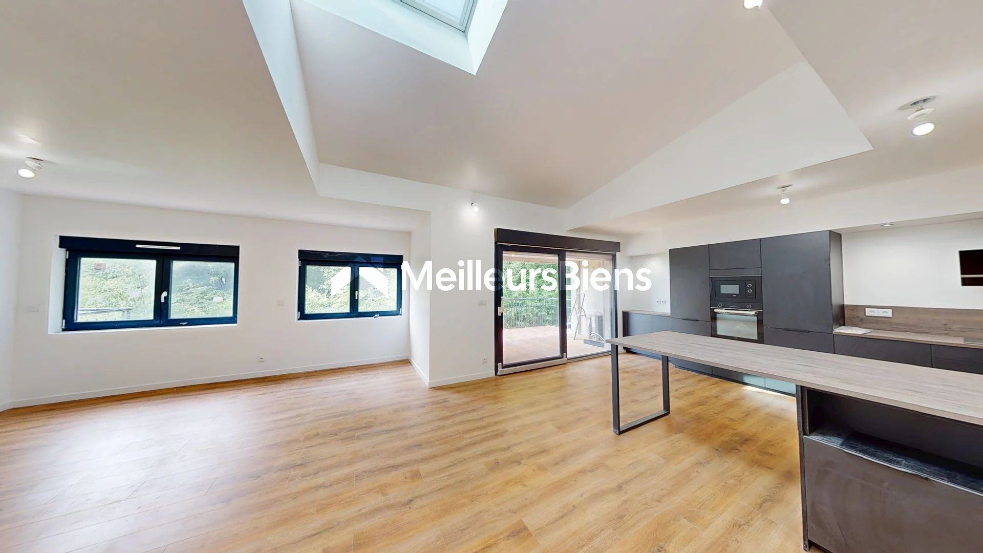 Magnifique appartement avec terrasse