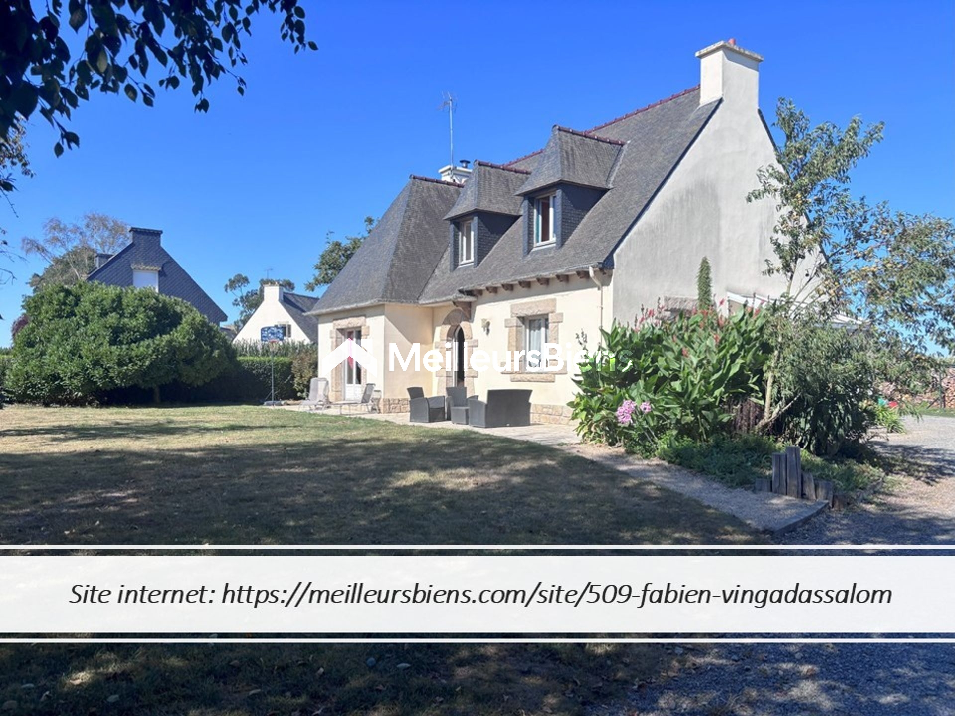 A SAISIR! Maison 4 chambres avec potentiel!