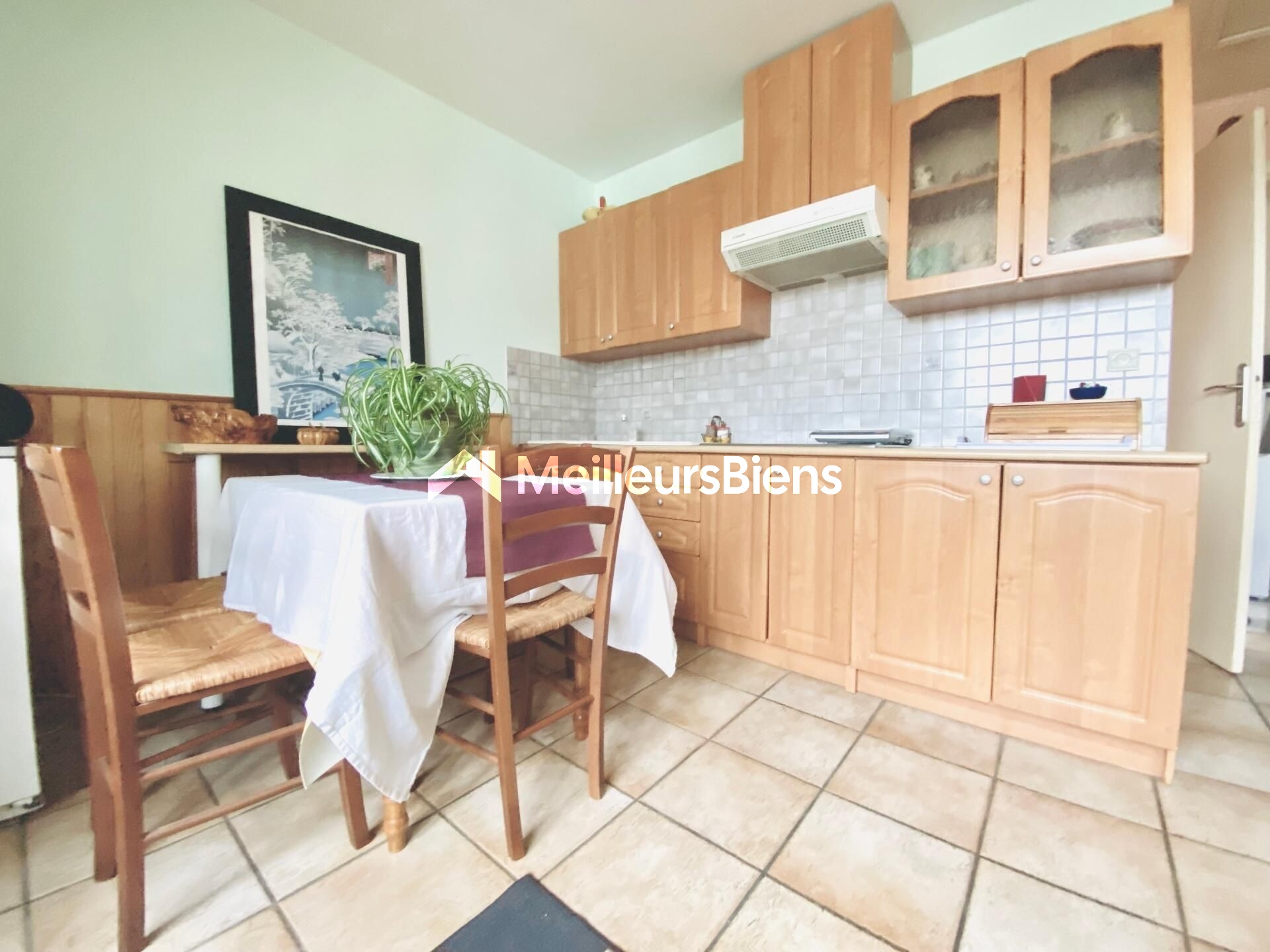 Appartement deux pièces- Centre ville de Beauchamp