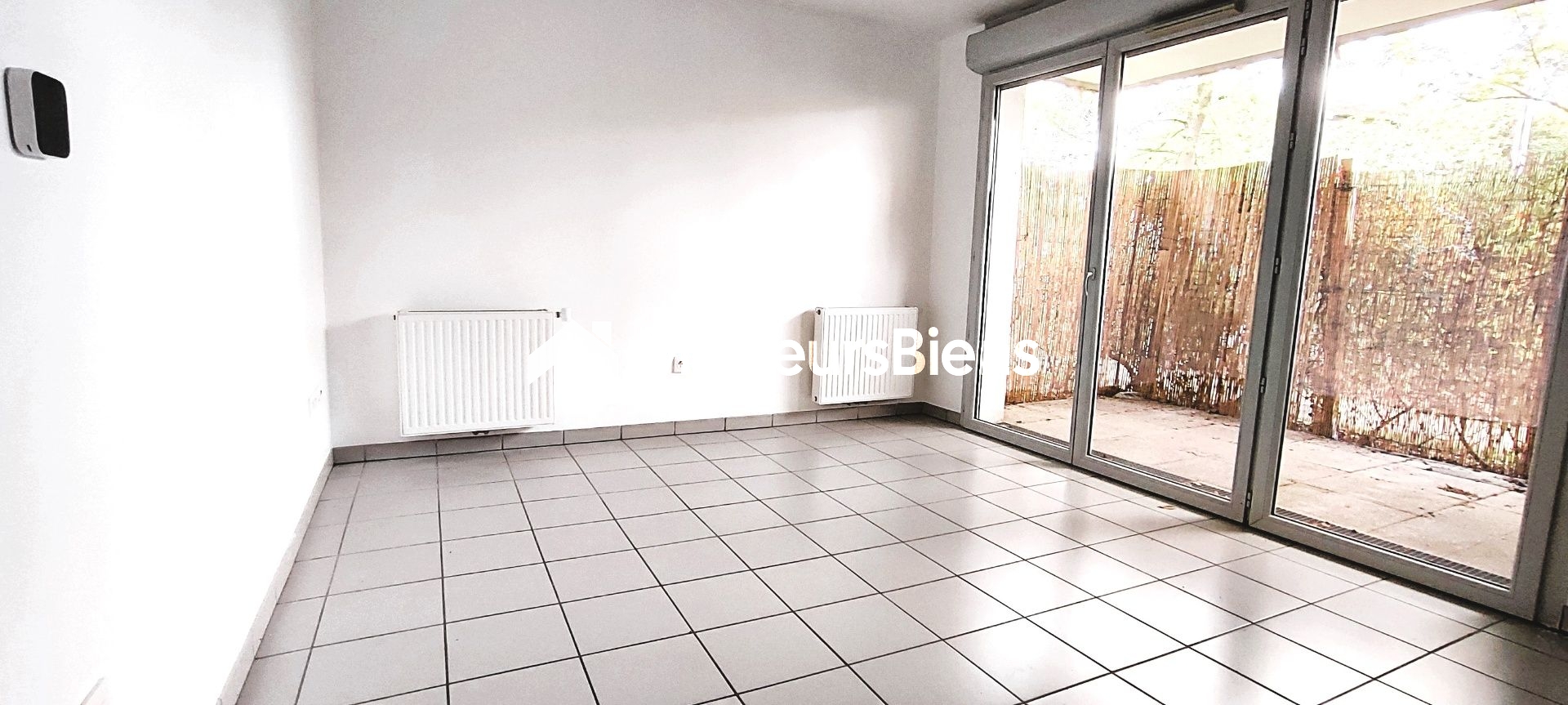 Toulouse: bel appartement T2 avec terrasse et place de parking.