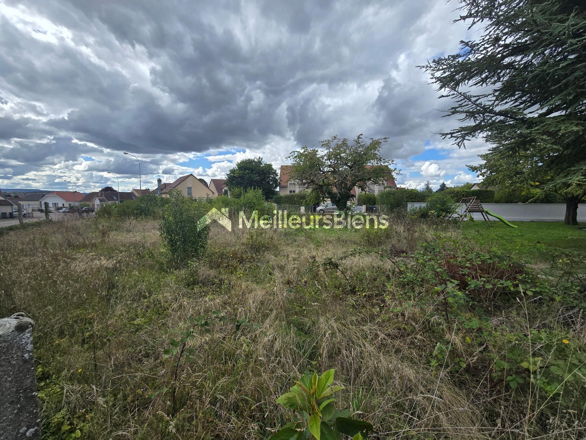 terrain constructible avec permis de construire