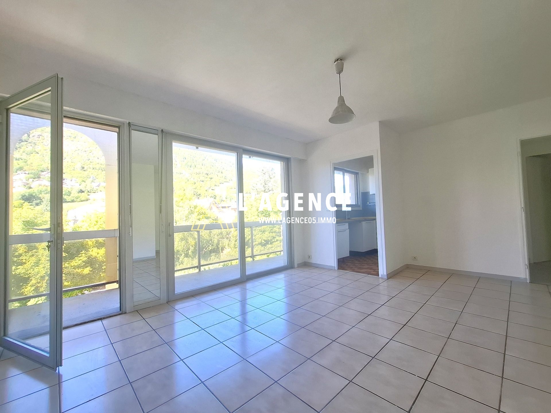 Appartement de Type 4 en hyper centre-ville