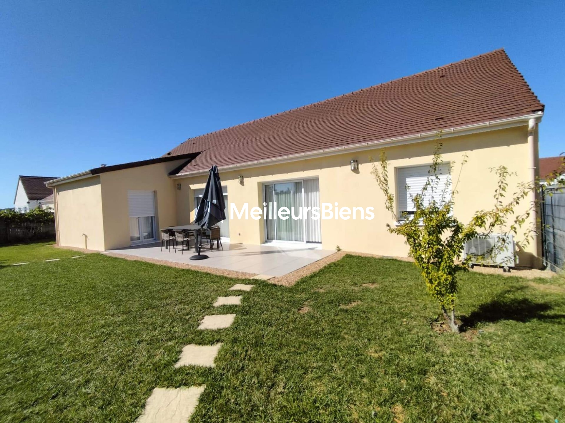 Maison moderne 2020 – 125 m², 3 chambres, jardin 600 m², RT 2012, PMR – La Chapelle-du-Noyer (28200)