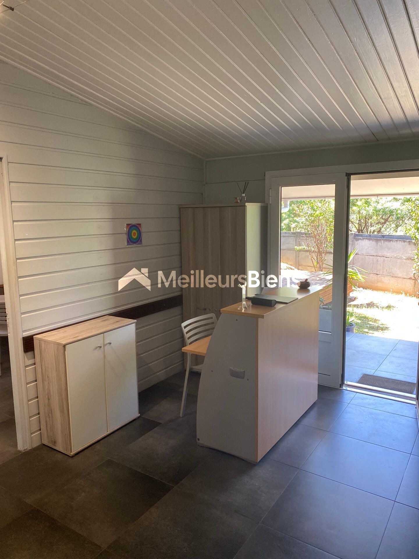 Local professionnel 22 m2 – idéal bureau activité professionnelle ou paramédicale