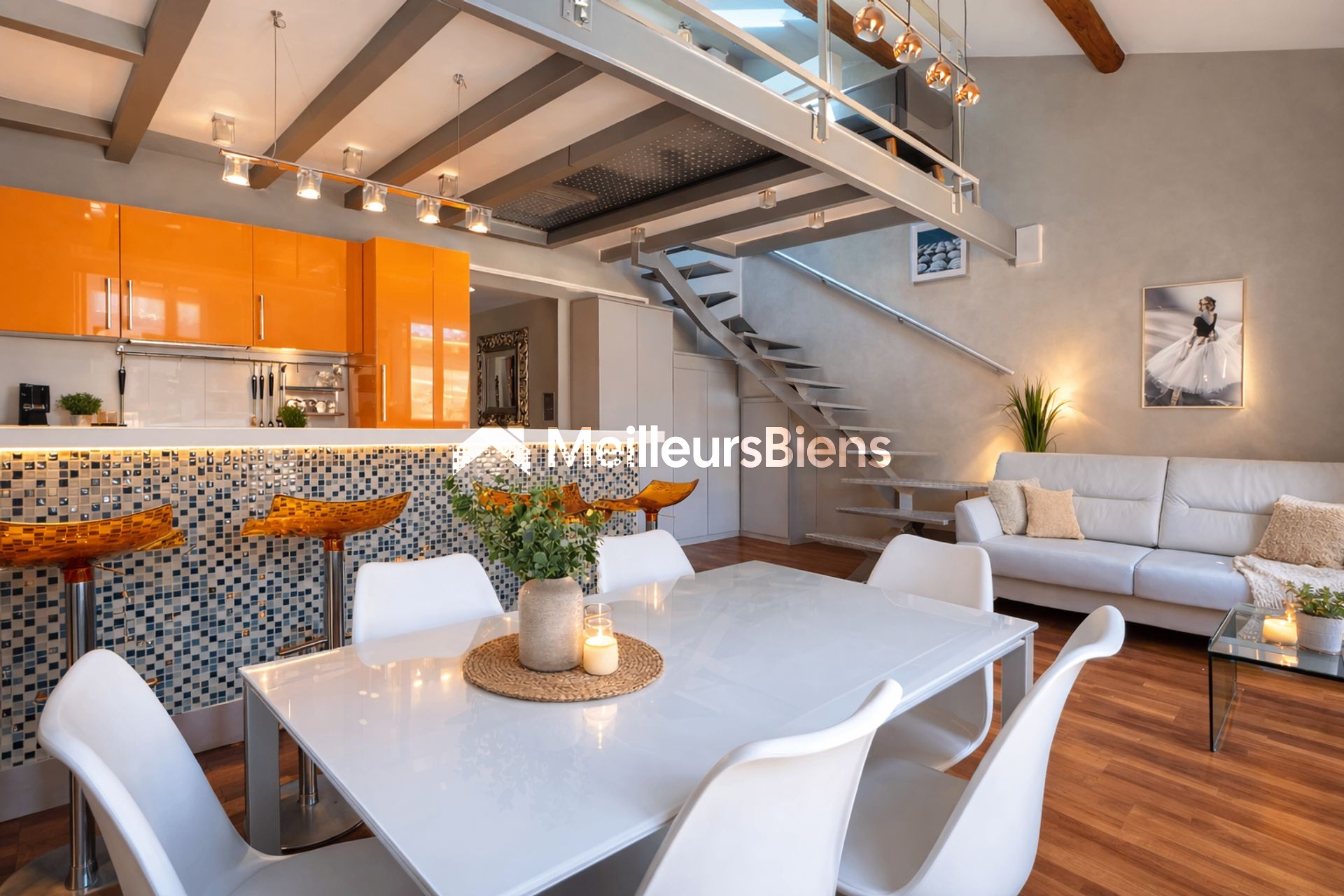 Vieil Antibes T3 de 80 M2 rue de la Republique