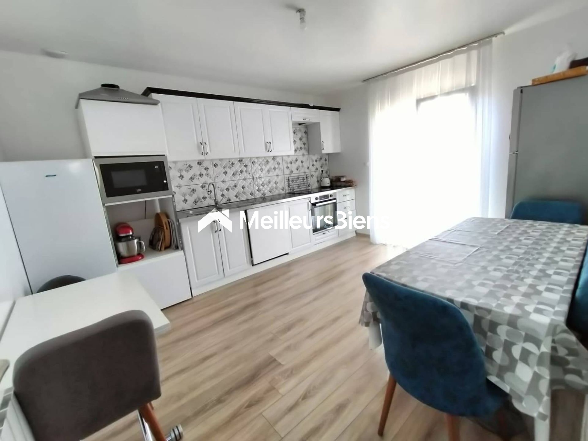 2 maisons indépendantes – idéal famille ou investissement – Châteaudun 28200