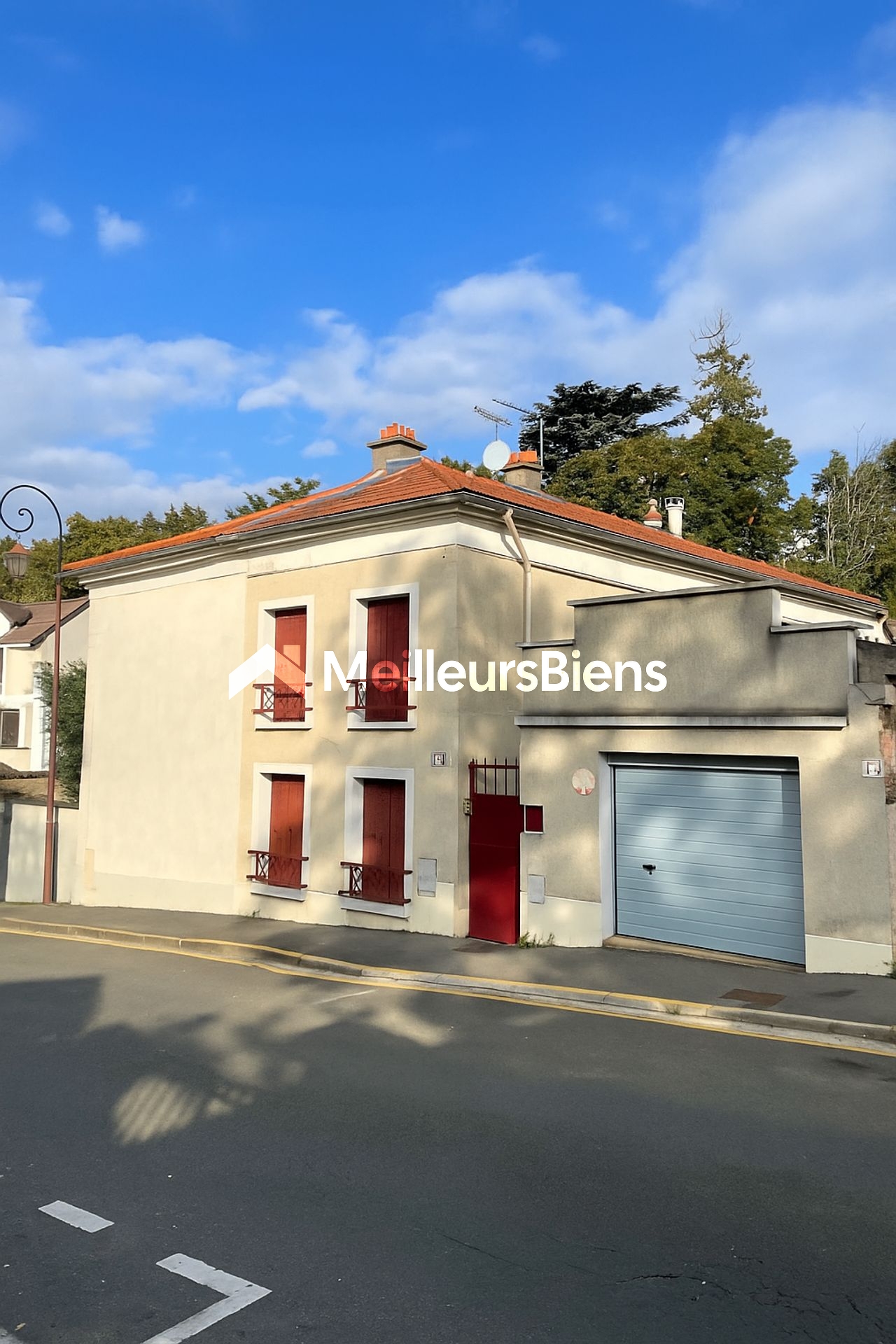 Maison en plein centre-ville de Montmorency
