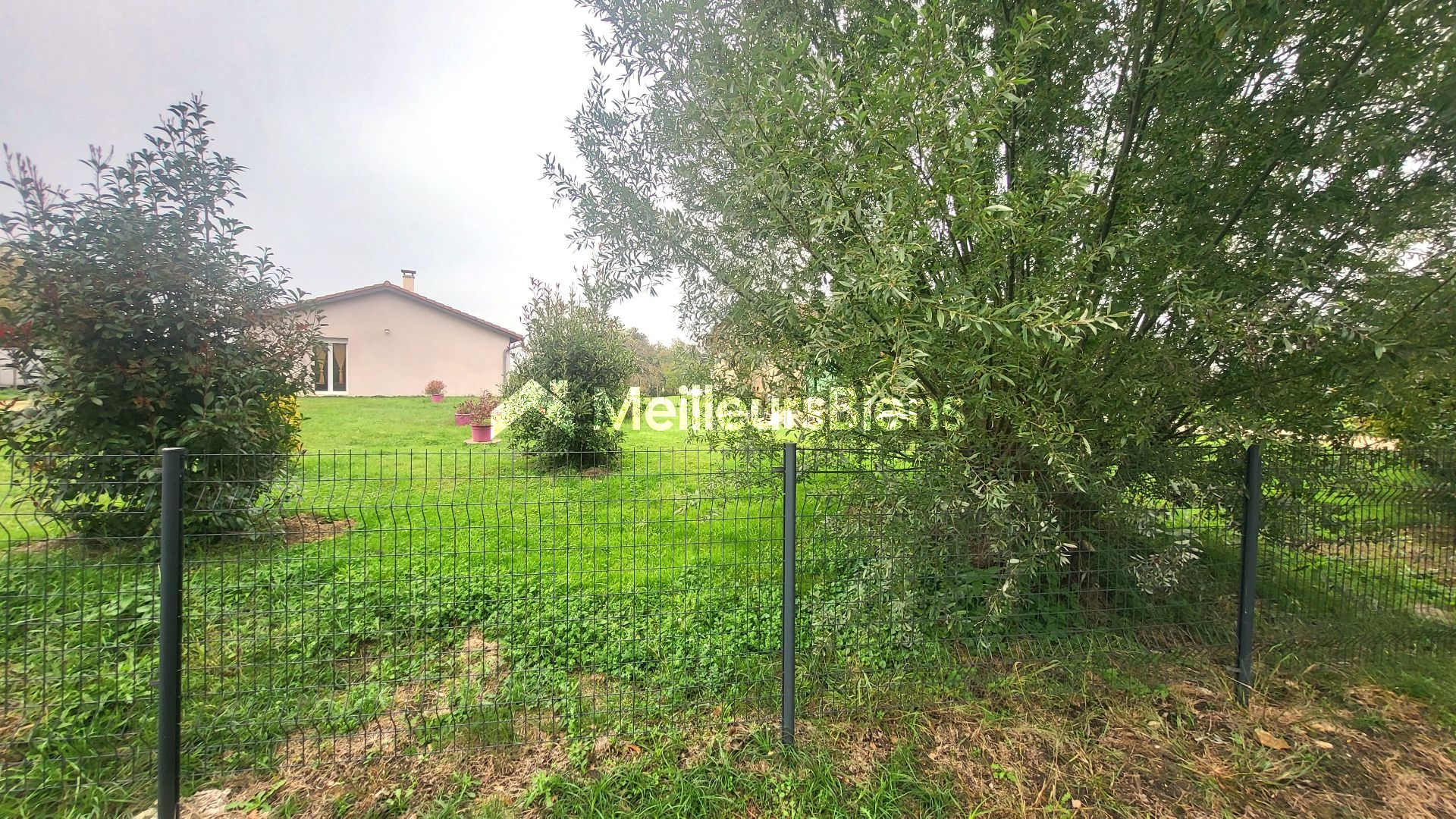 MAISON INDIVIDUELLE DE 92M² AVEC TERRAIN DE 1500M²