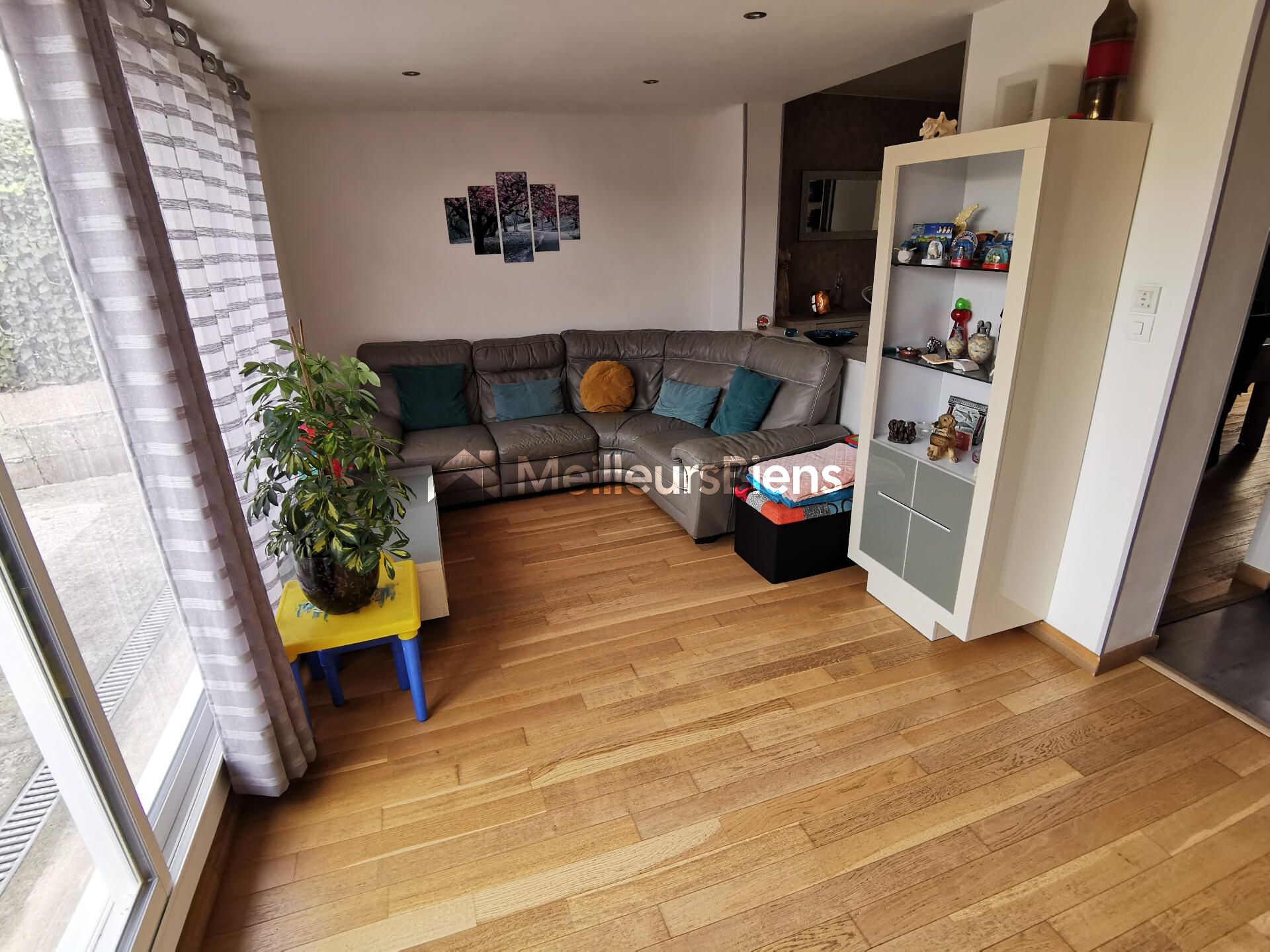 Maison type bâtir mitoyenne 3 chambres terrasse jardin