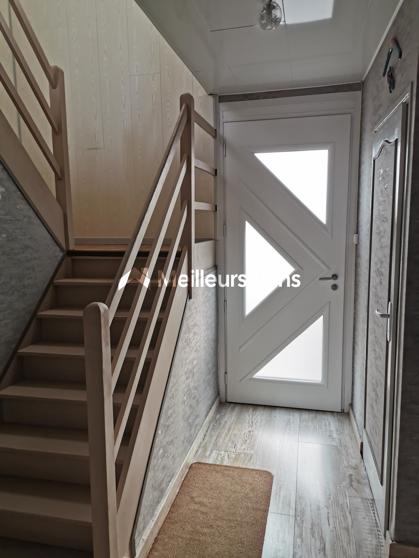Maison type bâtir mitoyenne 3 chambres terrasse jardin