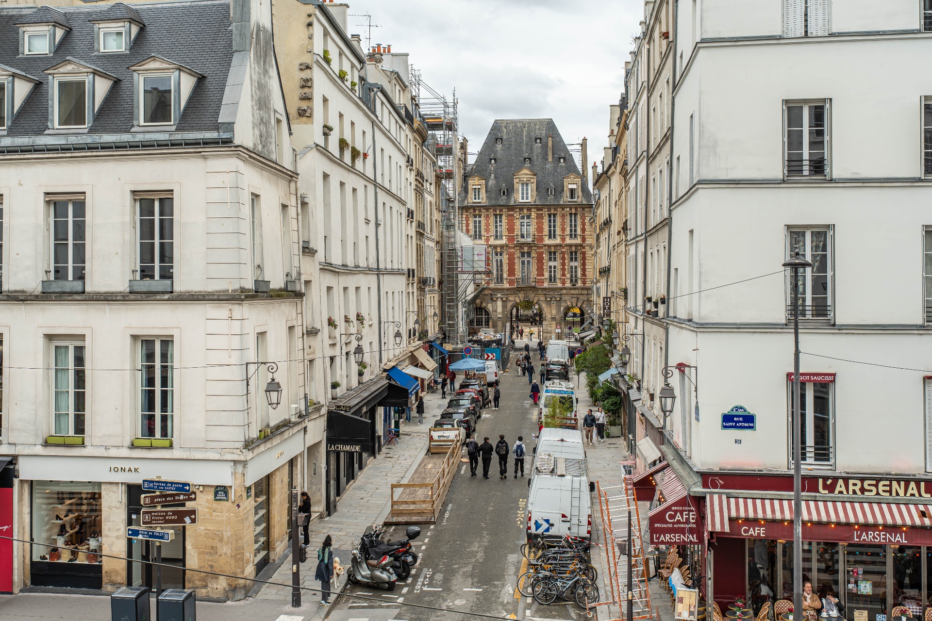 Saint-Paul - Place des Vosges - Appartement 3 chambres avec ascenseur