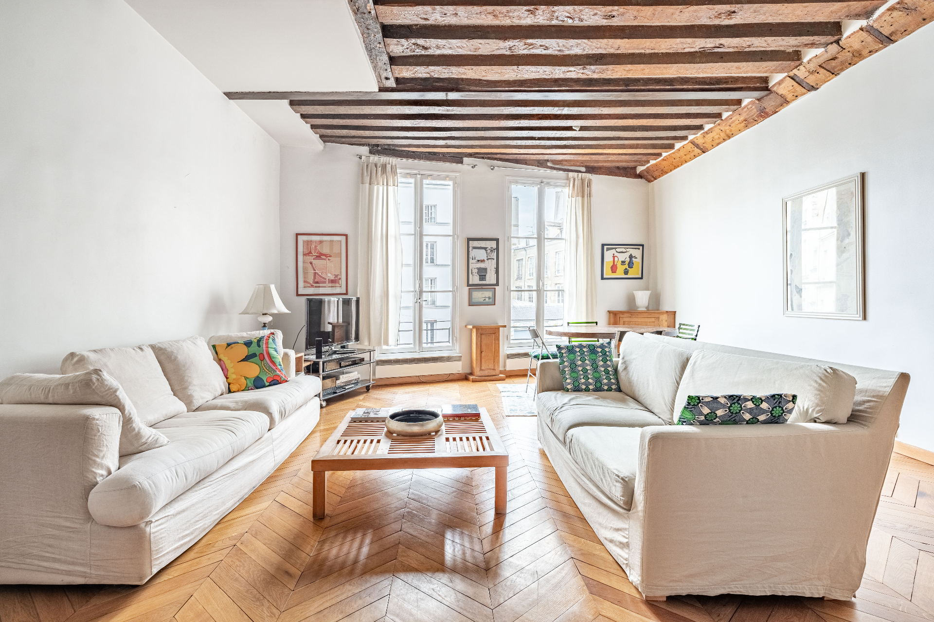 Saint-Paul - Place des Vosges - Appartement 3 chambres avec ascenseur