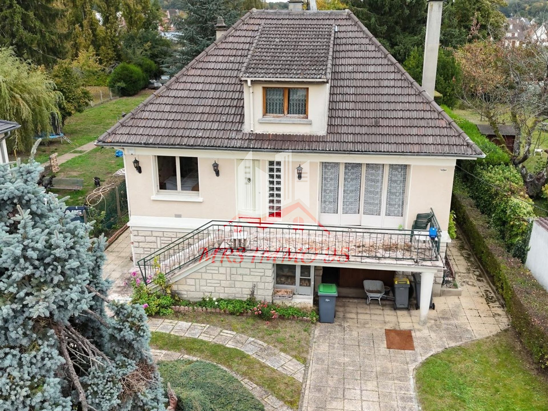 MAISON A FORT POTENTIEL A CHAUMONTEL