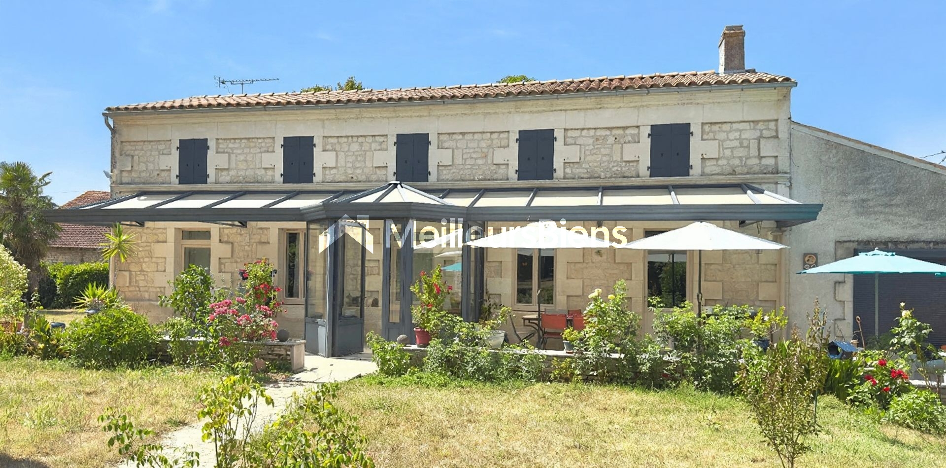 propriété équestre 17 hectares avec logis charentais