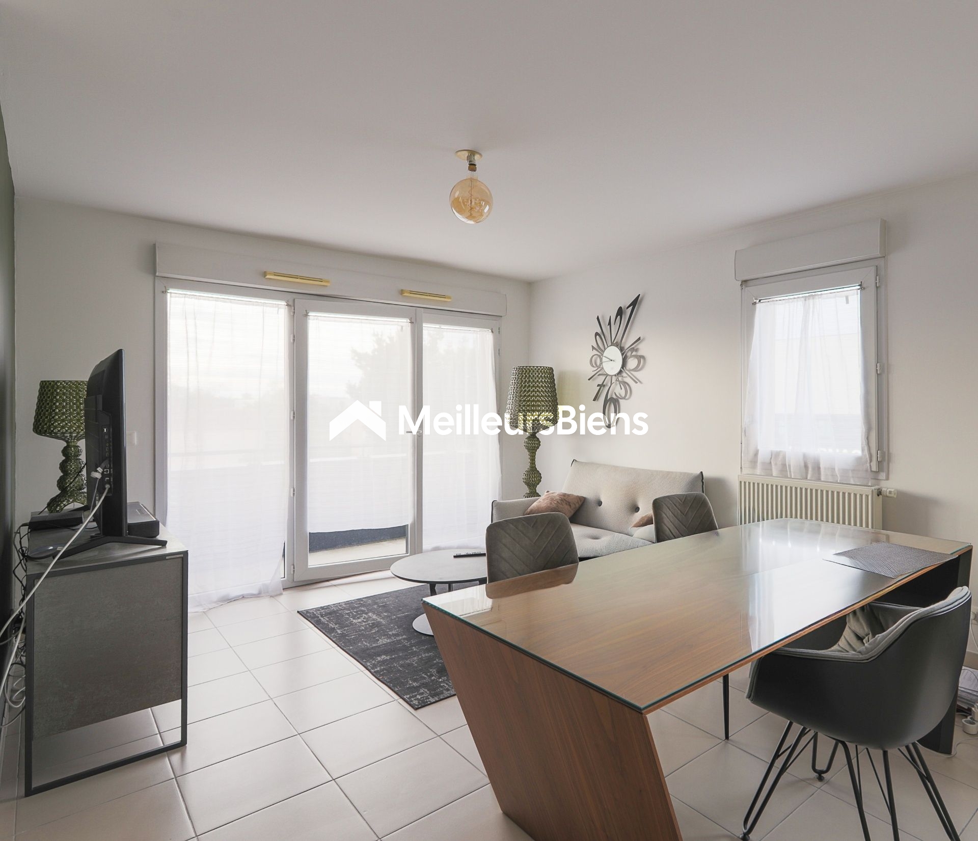 Bel appartement lumineux avec parking,  proche commodités - Mérignac