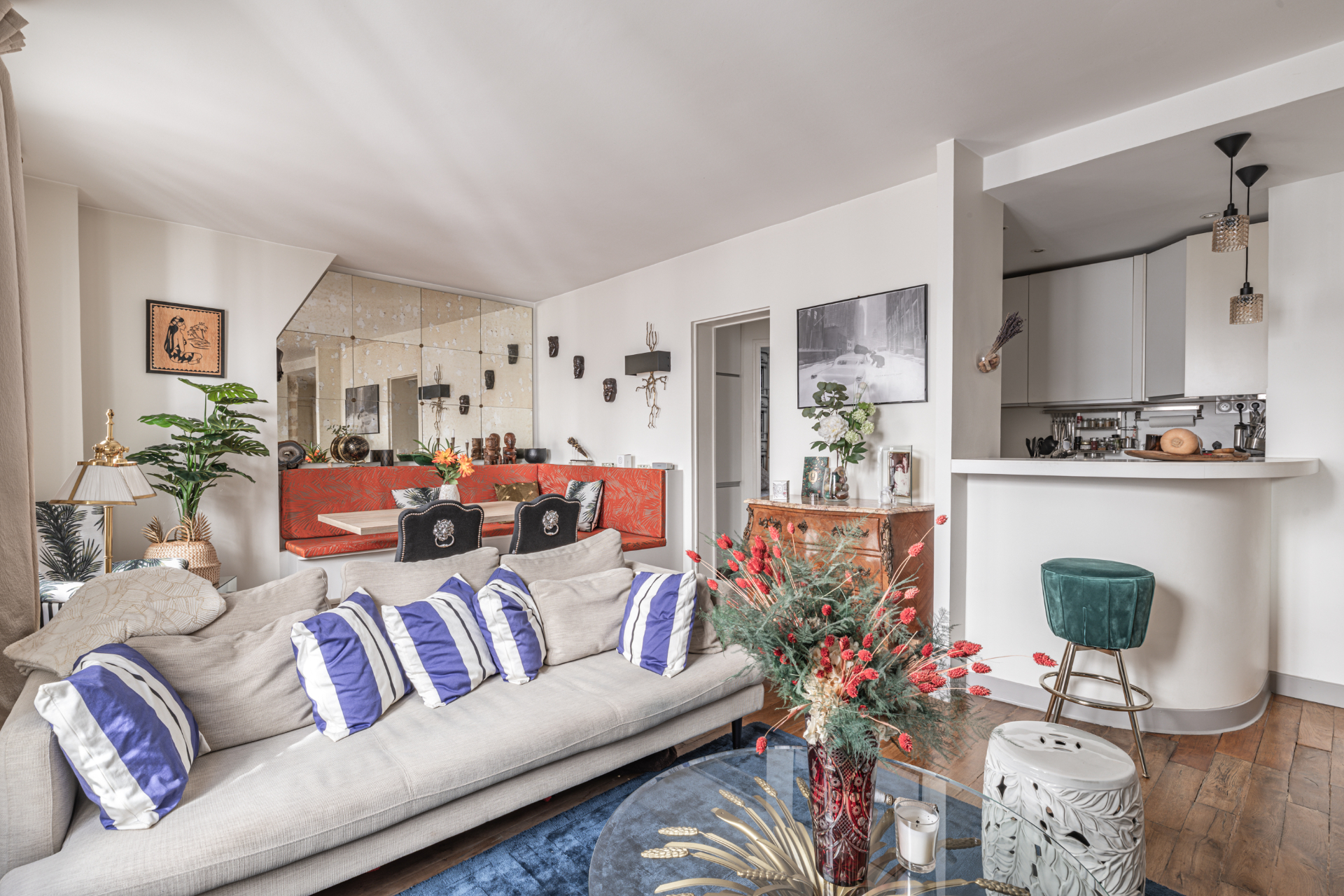 Paris 7ème – École Militaire / Tour-Maubourg – 3 pièces 54 m² entièrement rénové