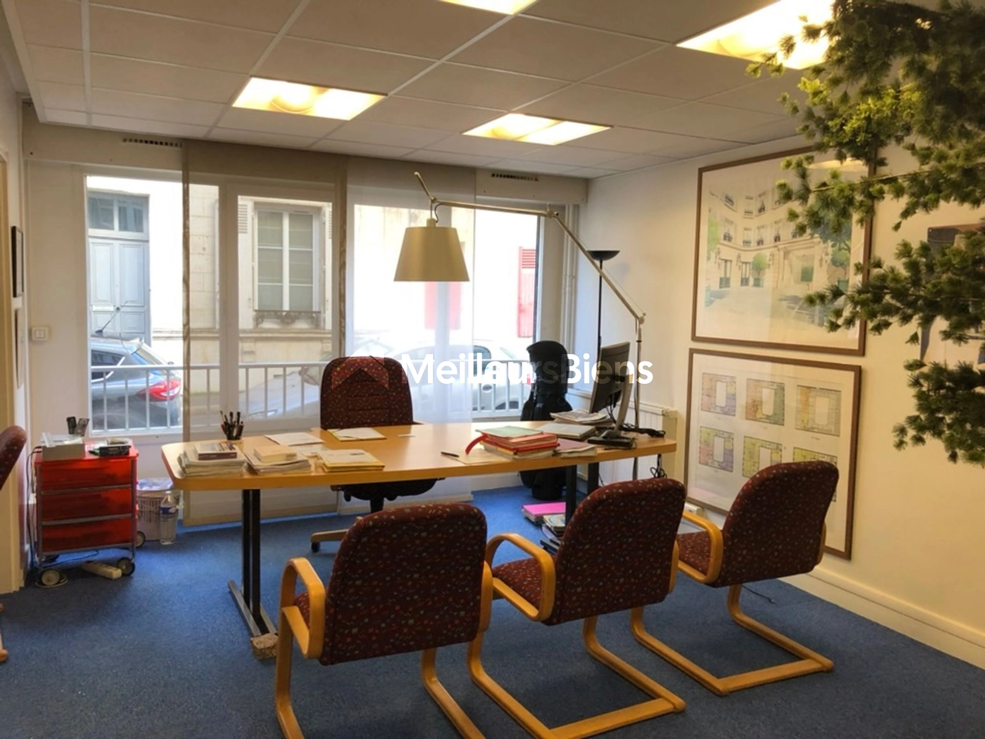 gare Appartement T3 Bureau Cabinet Local commercial 52m2 parking