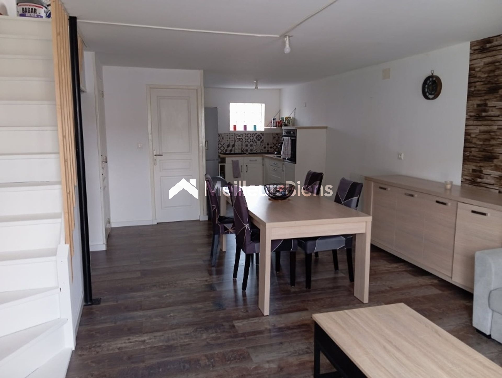 Rentabilité immédiate : appartement 2 chambres déjà loué 600 € au cœur de Noeux-les-Mines