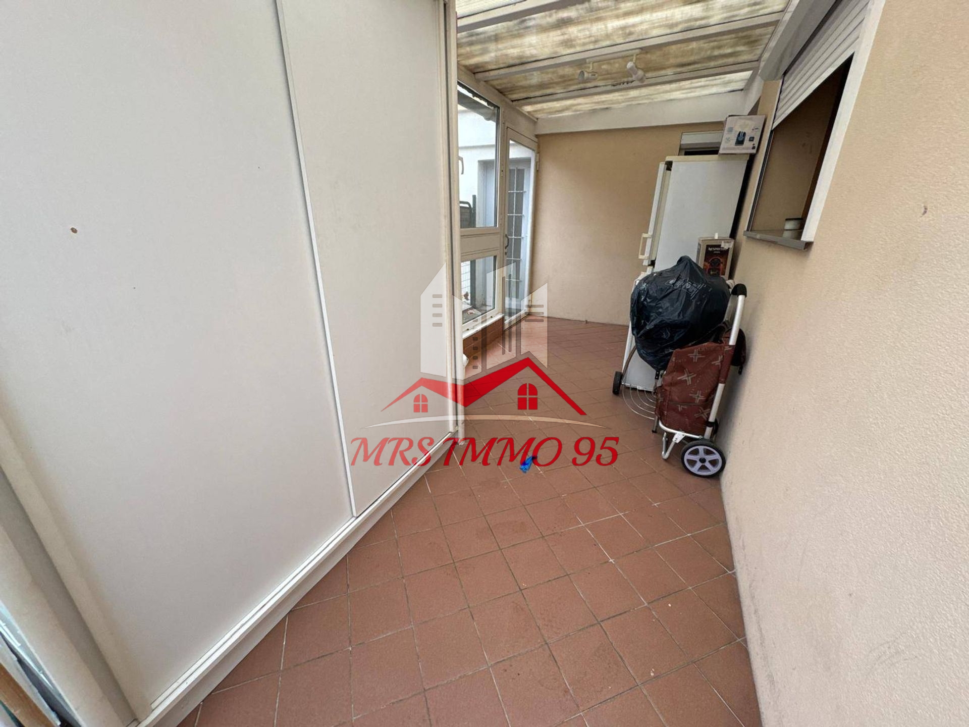 APPARTEMENT EN REZ DE CHAUSSE