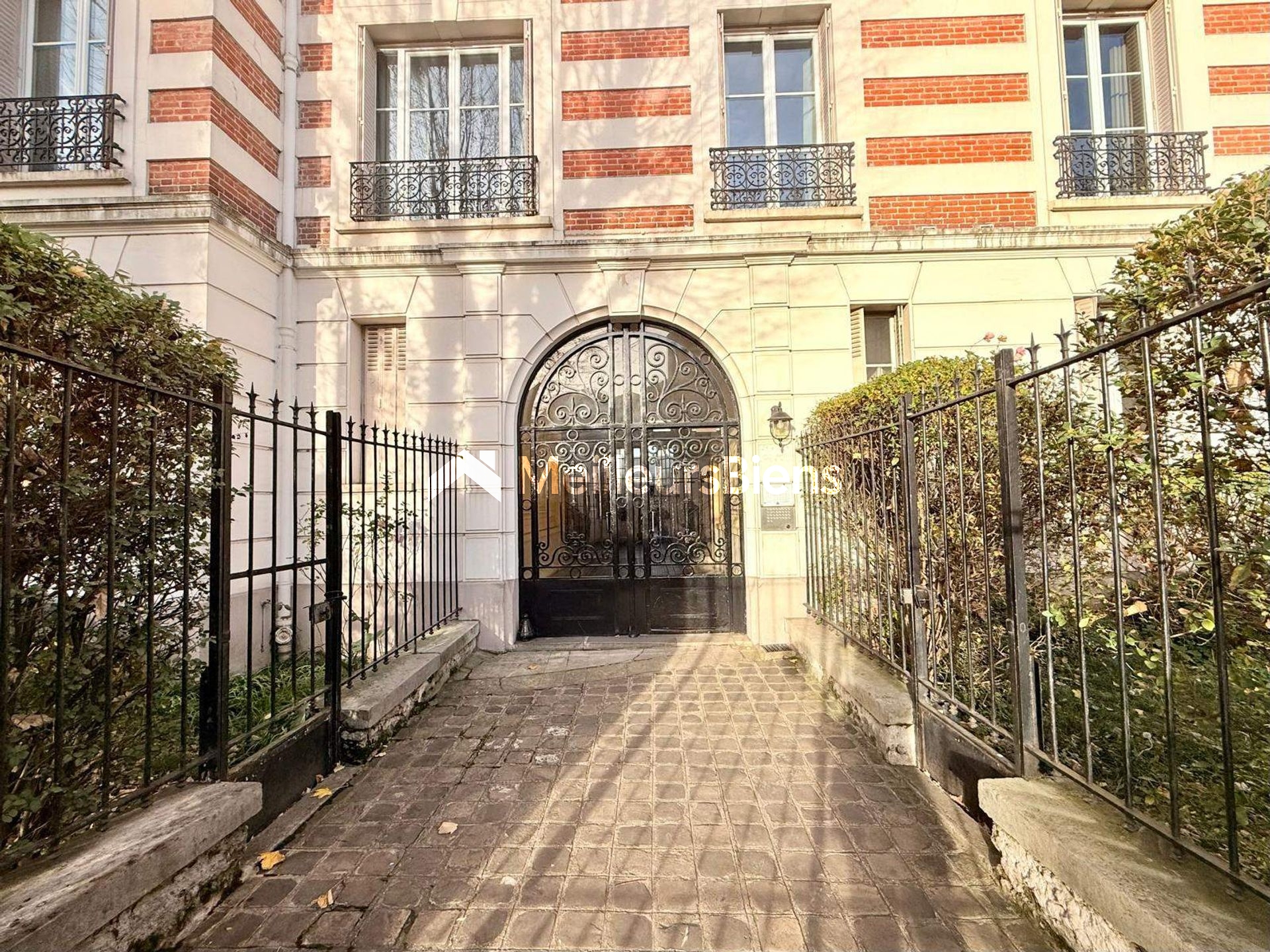 Appartement bourgeois de  96 m² centre-ville ARGENTEUIL