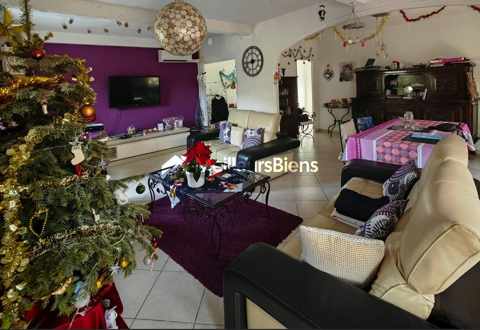 Magnifique Maison 150m²s/1230m² ter + Pkg et Garage double