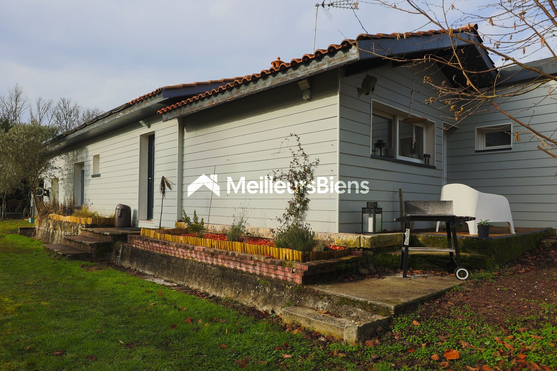 Accueillante maison, proche du centre, La Brède - Quartier calme