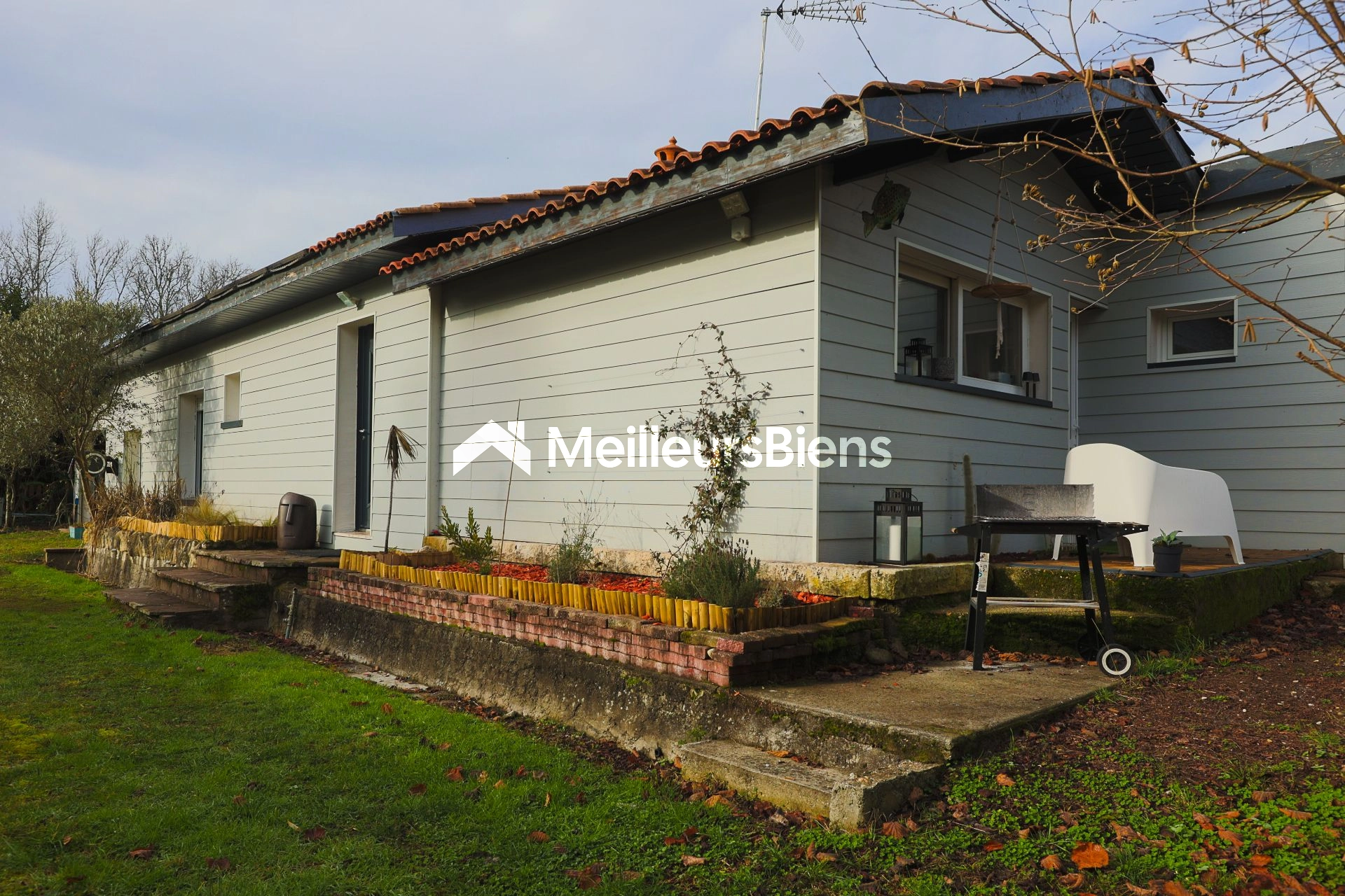 Accueillante maison, proche du centre, La Brède - Quartier calme