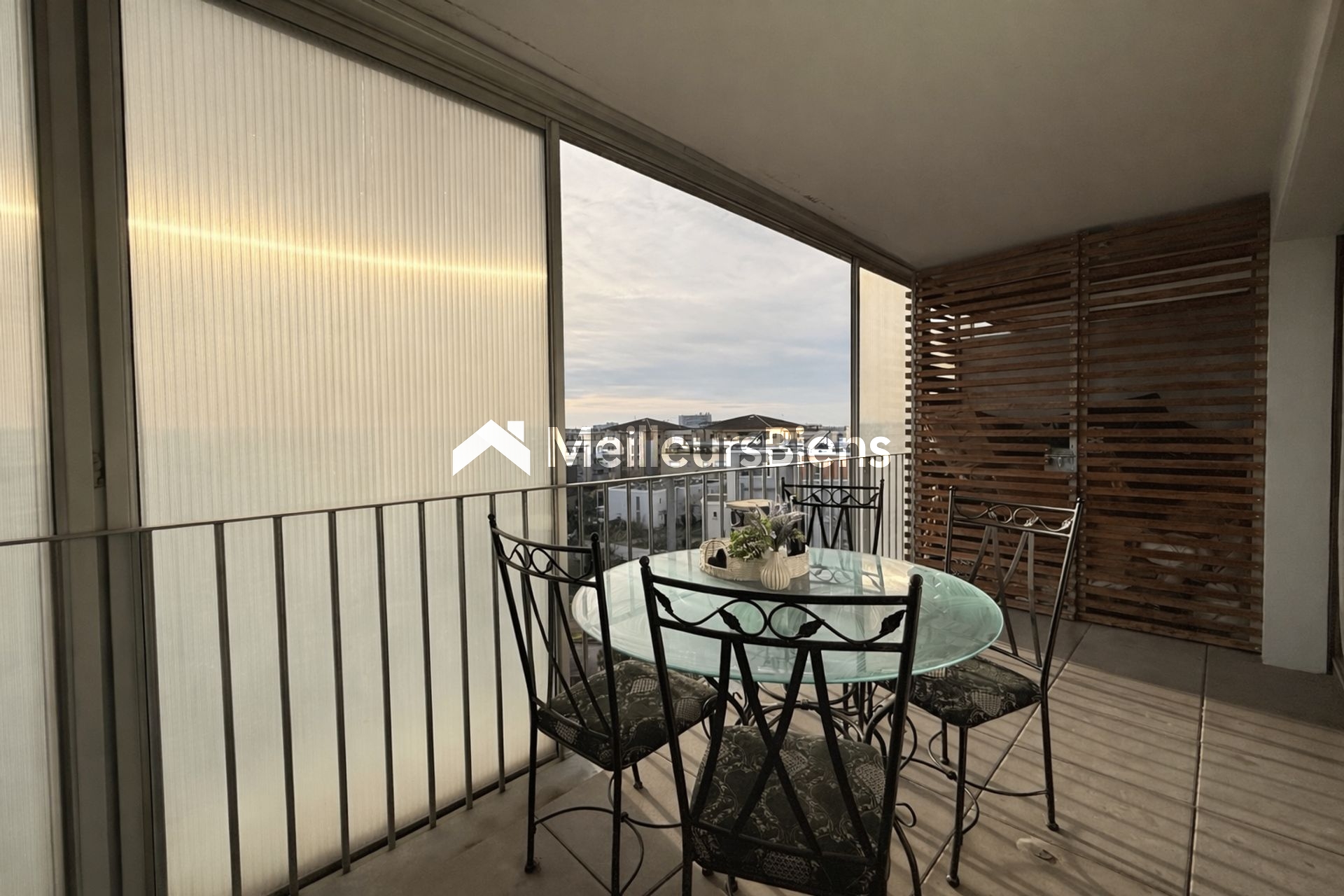 T2 lumineux de 42 m² avec terrasse plein sud, vue dégagée – face métro Borderouge