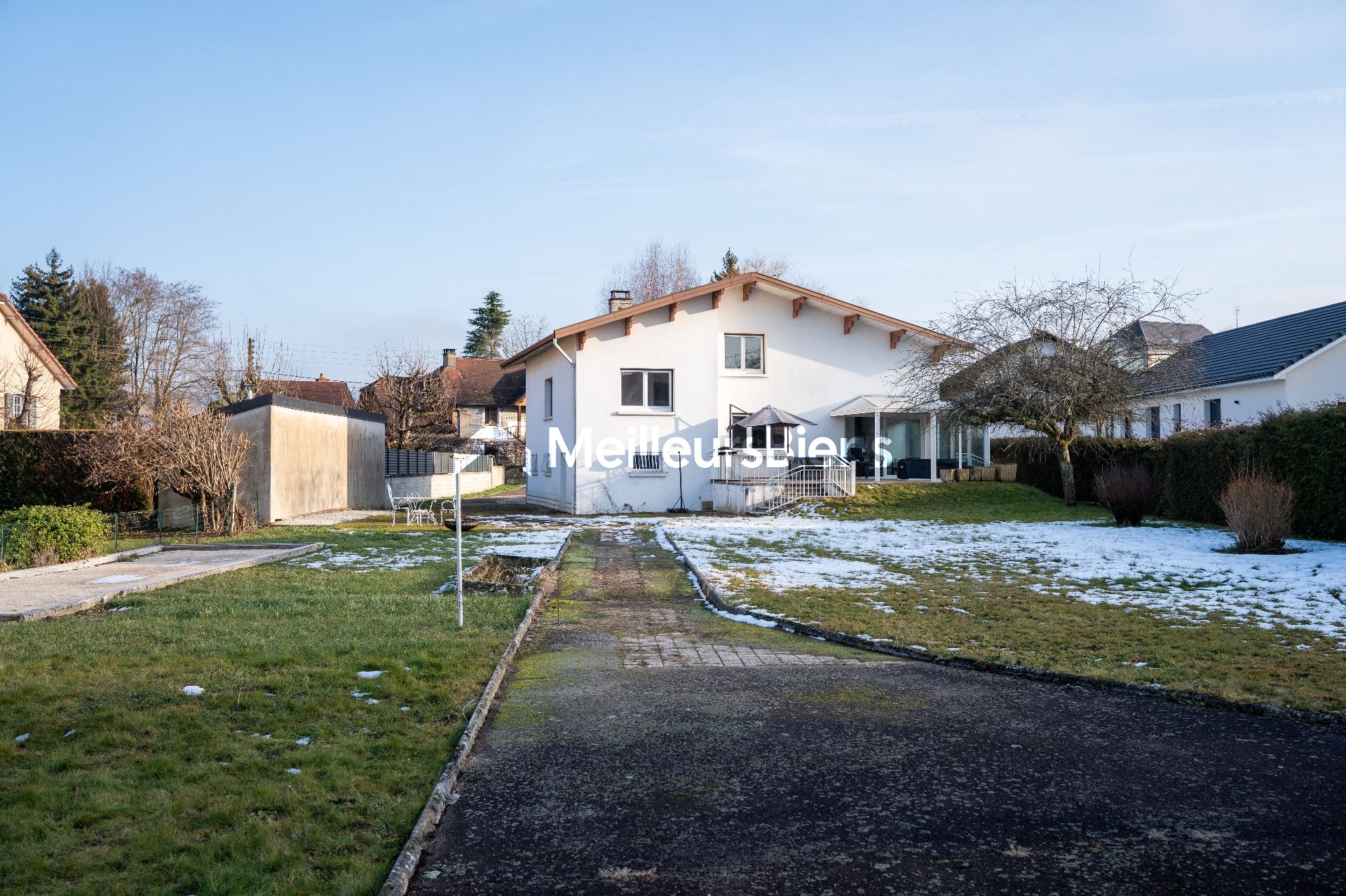 Maison 6 pièces 4 chambres sur 22ares