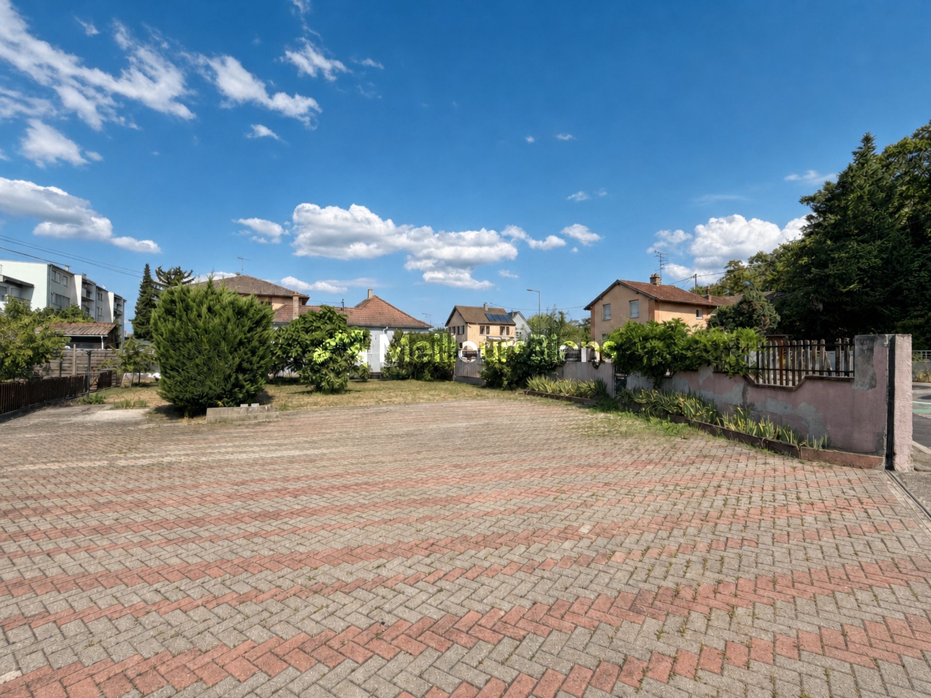 À VENDRE – Terrain constructible 450 m² – Illzach – limite Riedisheim