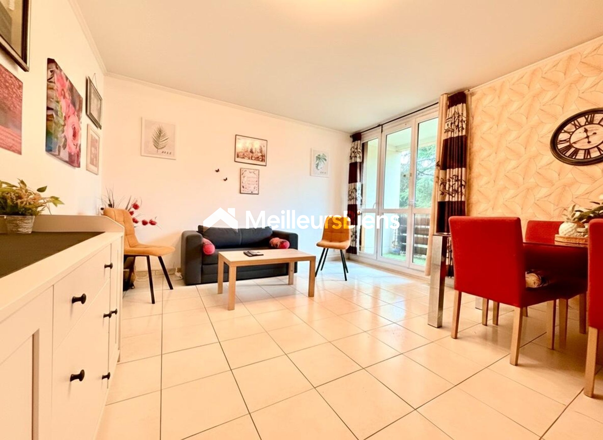 F3 AVEC BALCON – QUARTIER ÉPINE GUYON