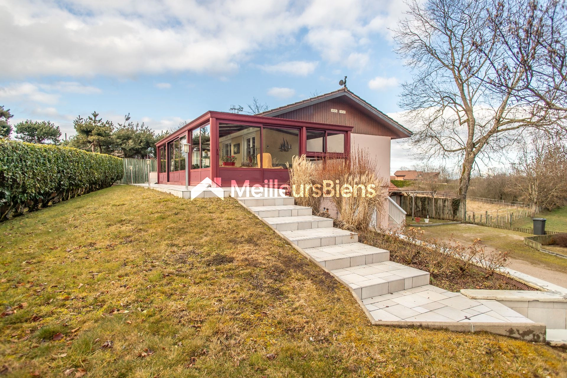 Maison individuelle avec appartement indépendant