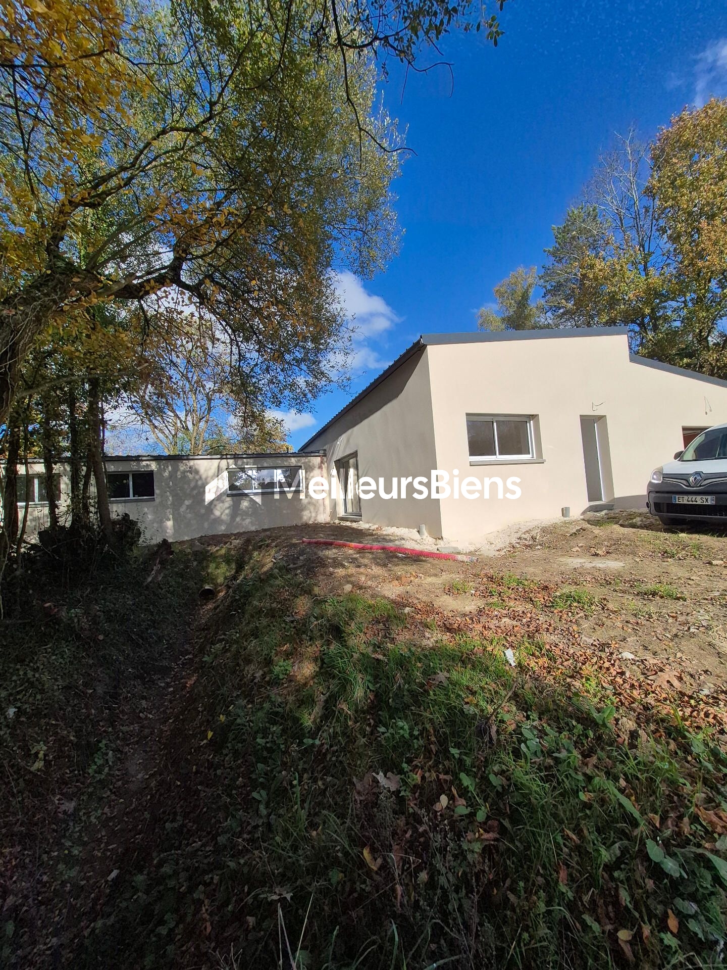 Plain-pied 145 m² T4