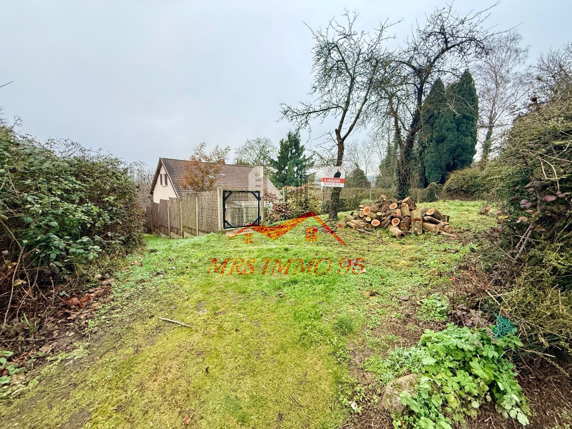 Terrain à bâtir viabilisé 372 m2