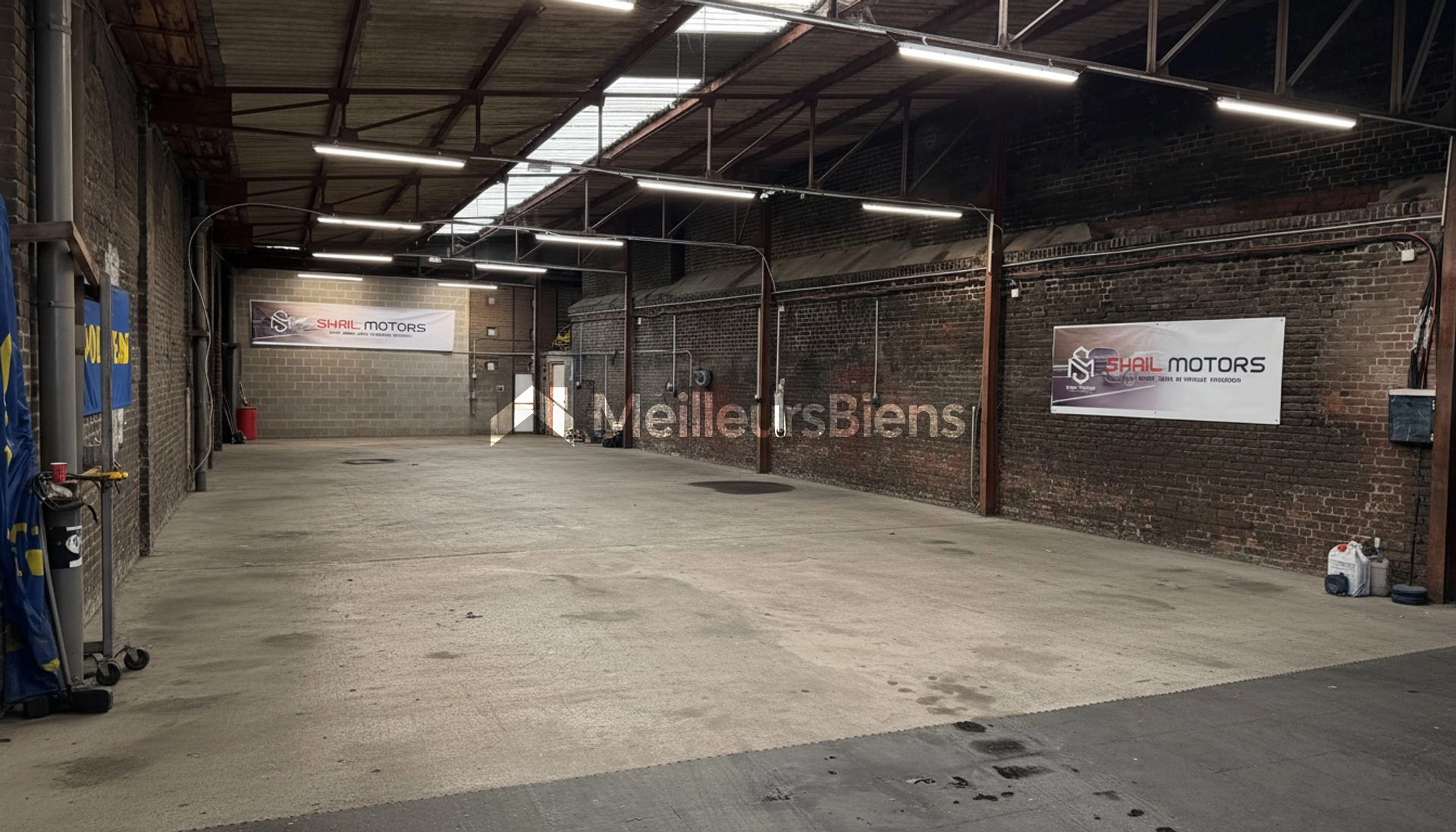 Local d’activité / entrepôt loué avec surface disponible – 450 m² – Roubaix – Opportunité investisseur ou utilisateur