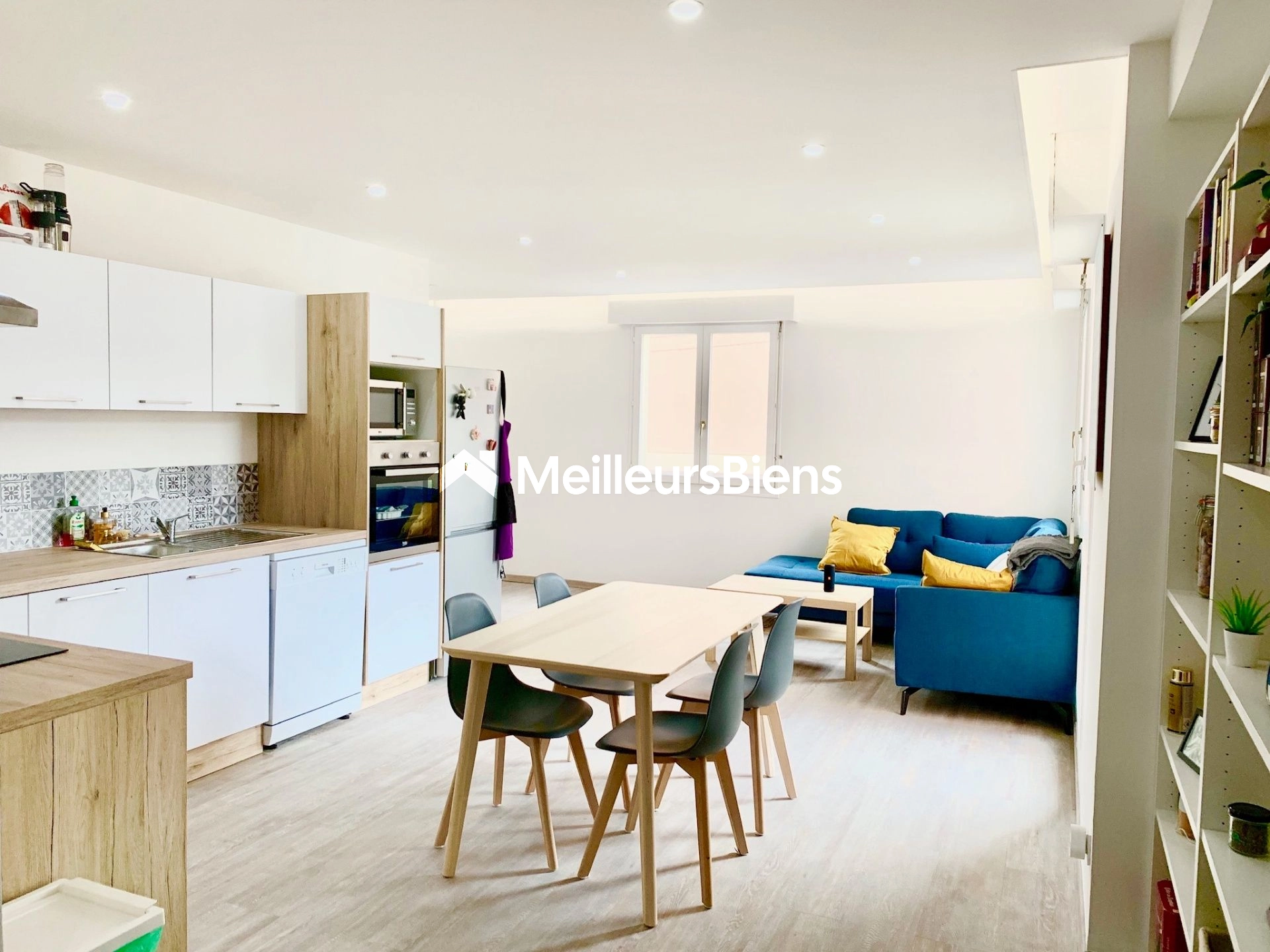 Baisse de prix - Bel appartement T5 en plein centre ville de BELFORT,  meublé (possibilité d'acheter nu) - 105 m2 avec Balcon et Garage