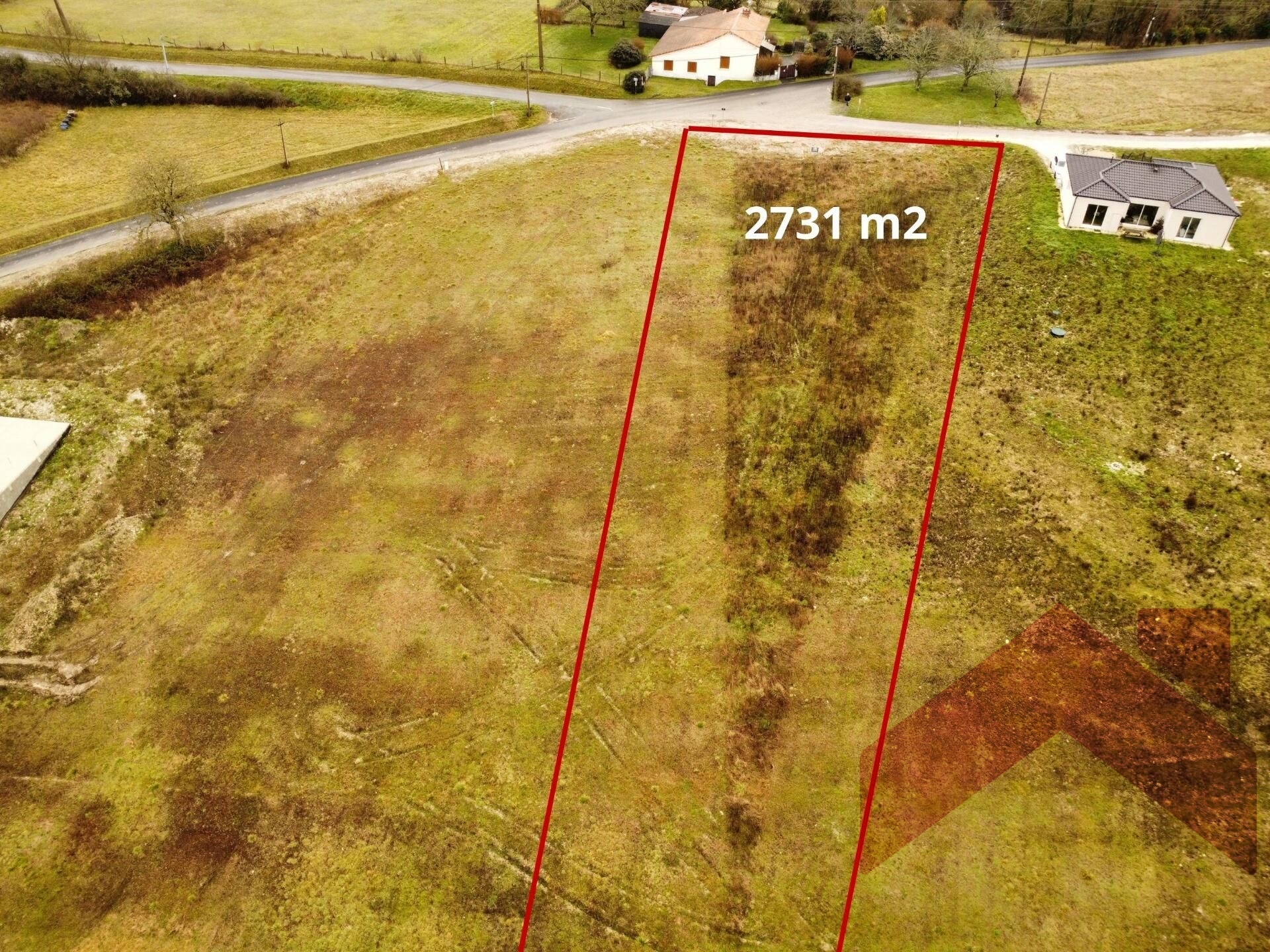 Beau terrain à bâtir – environnement calme et verdoyant – proche commodités