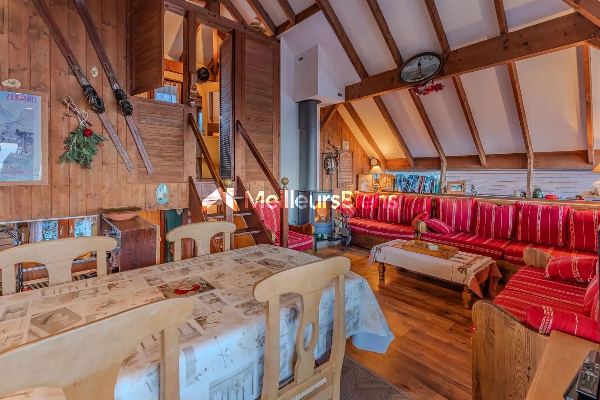Chalet Grand Roc avec vue sur le Lac Léman à Thollon les Memises