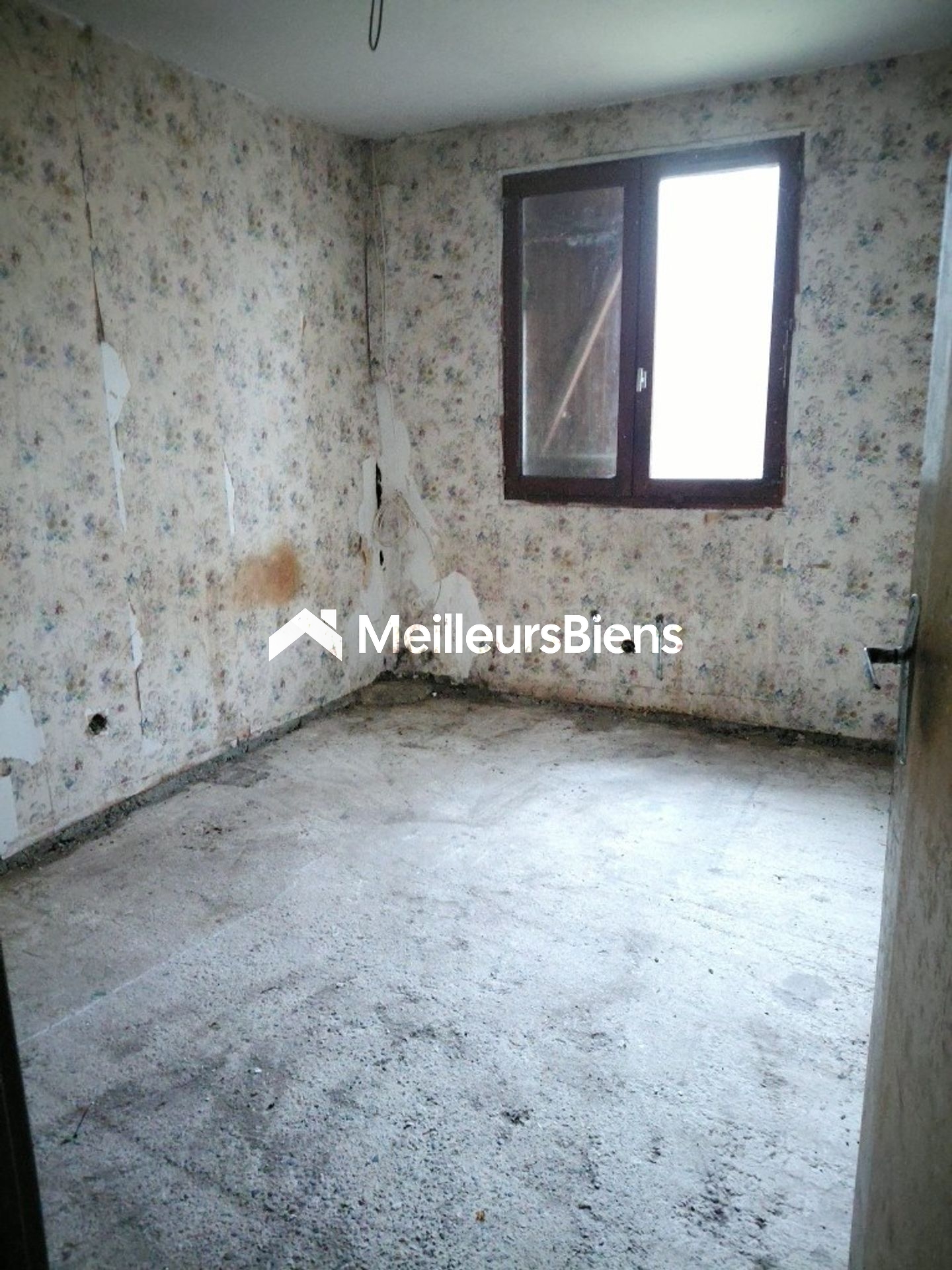 Maison à rénover - 5 chambres