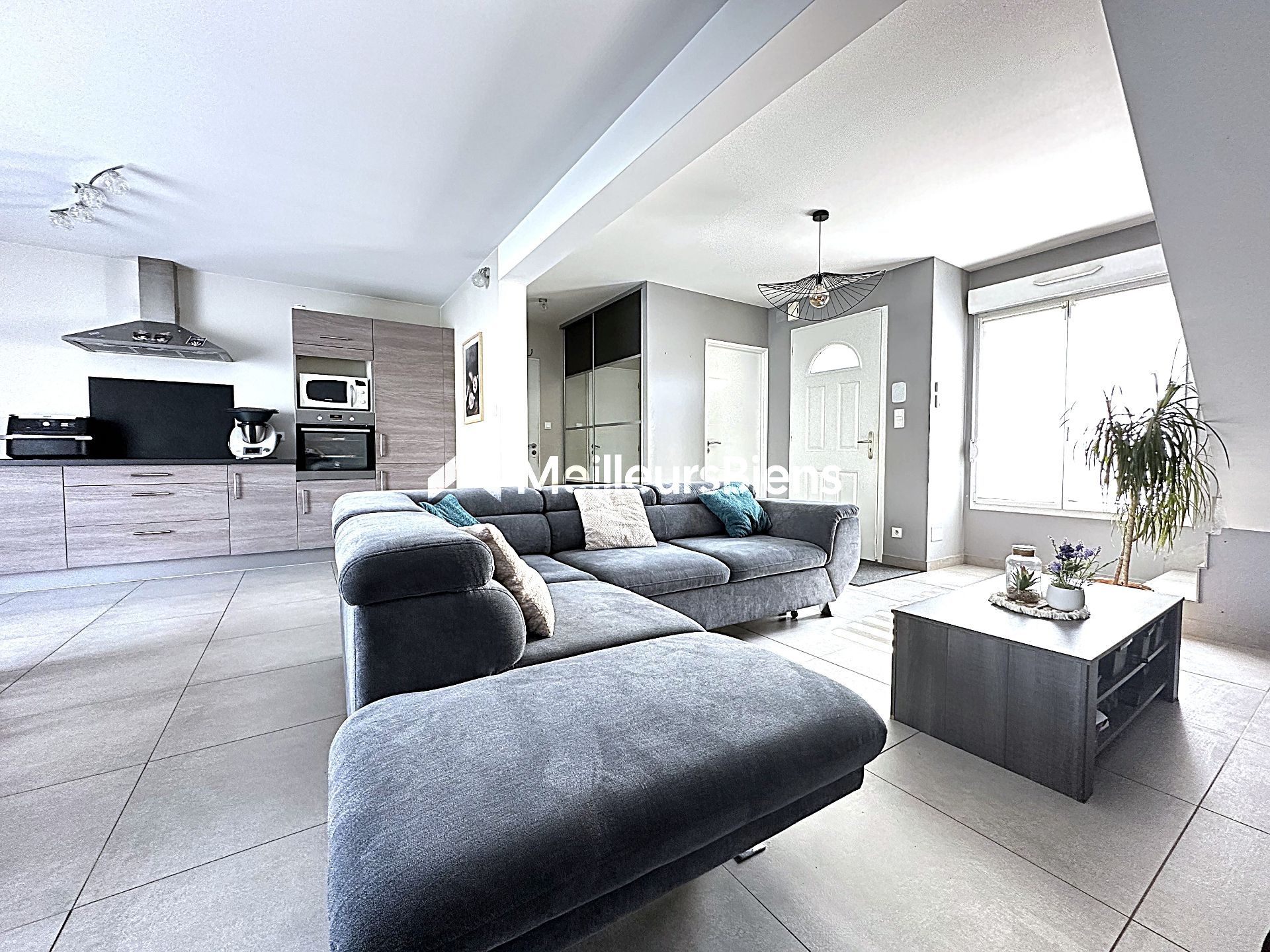Maison récente, 3 chambres, garage, terrasse, abri de jardin