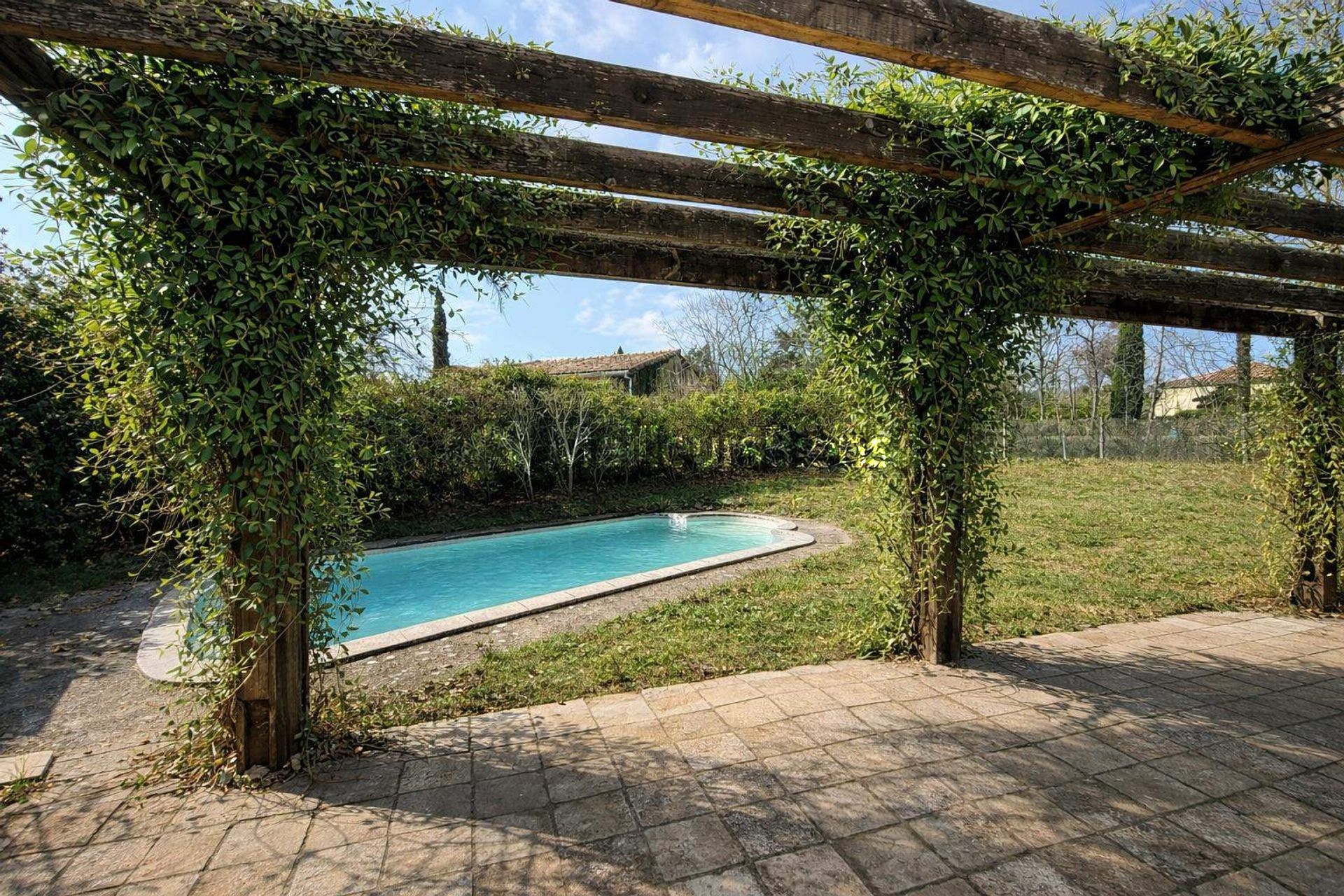Villa Lavaur - 4 chambres - un bureau/chambre en RDC - grand Garage - Piscine
