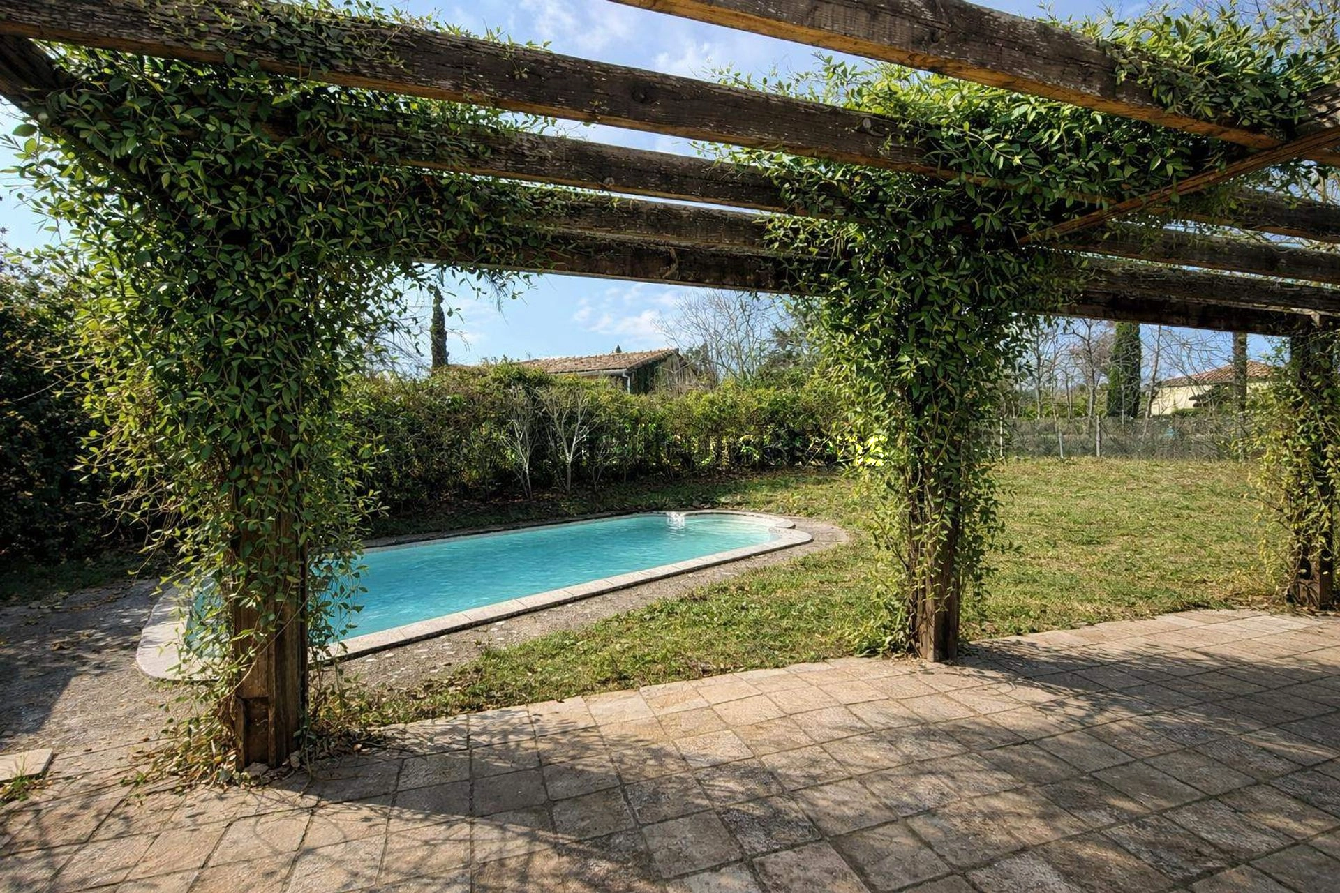 Villa Lavaur - 4 chambres - un bureau/chambre en RDC - grand Garage - Piscine
