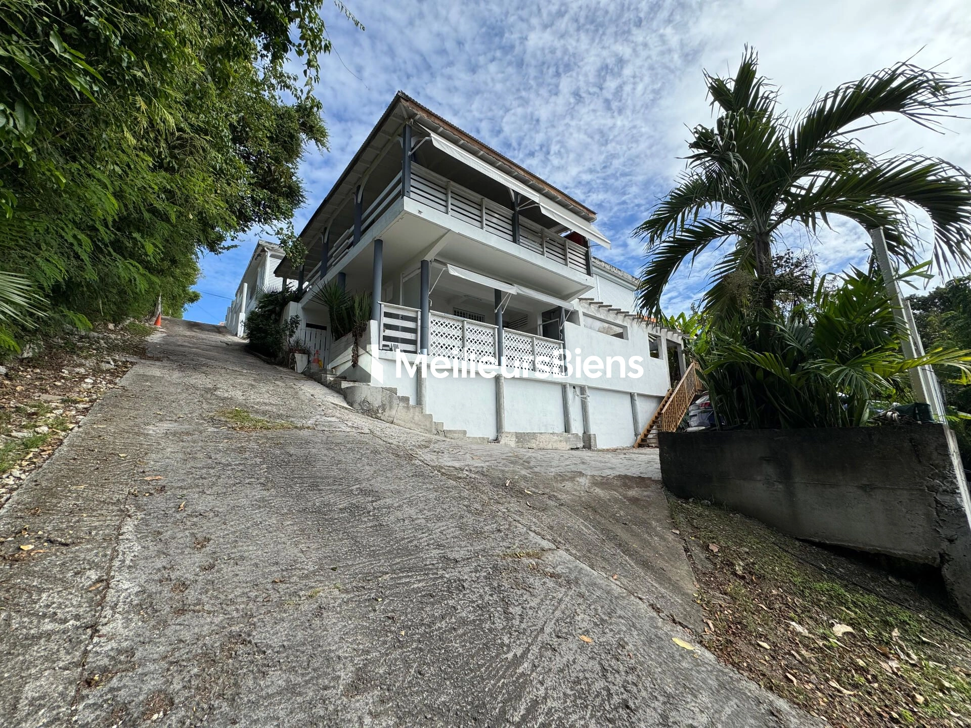Villa vue mer composée de 4 logements rénovés