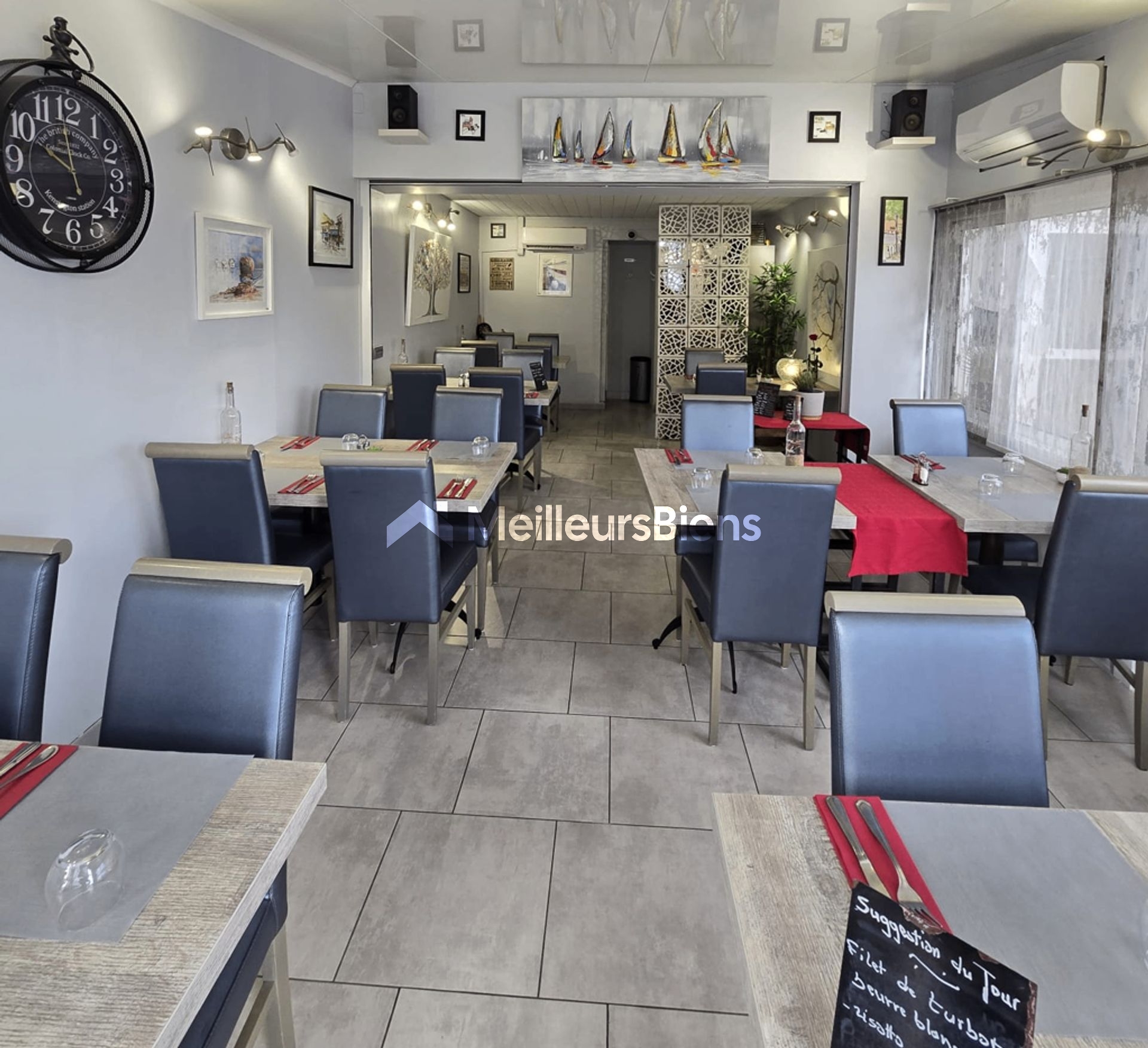 LE LAVANDOU – À DEUX PAS DE LA PLAGE : VOTRE RESTAURANT DE RÊVE VOUS ATTEND !