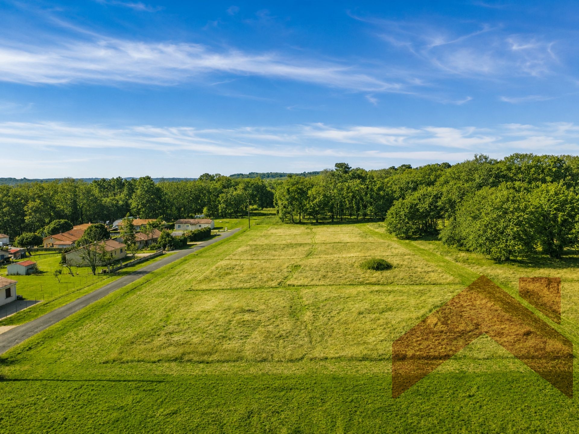 Douville: Terrains à bâtir au calme – entre Bergerac et Périgueux – dès 24 750 €