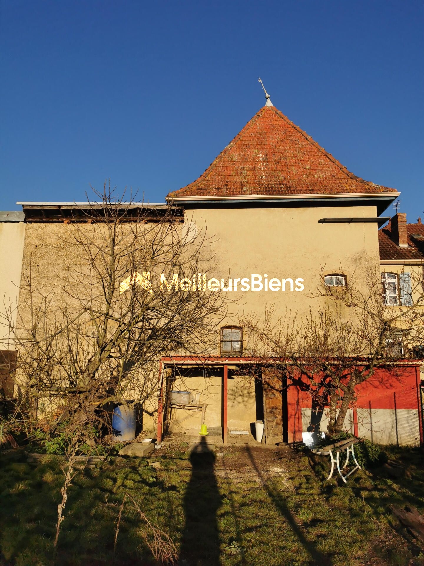 Maisonnette  très atypique de 94 m²
