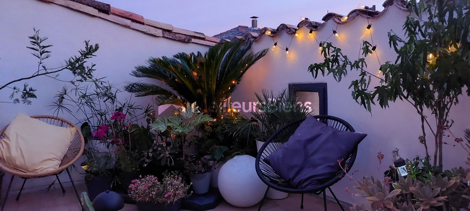 Maison de village rénovée...un cocon plein de charme avec terrasse tropézienne